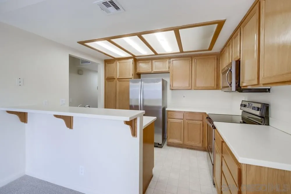 https://cdn.realtyfeed.com/cdn/127/250041713/b2791e93d3a3f7857a48f1e7a0533d1f.webp