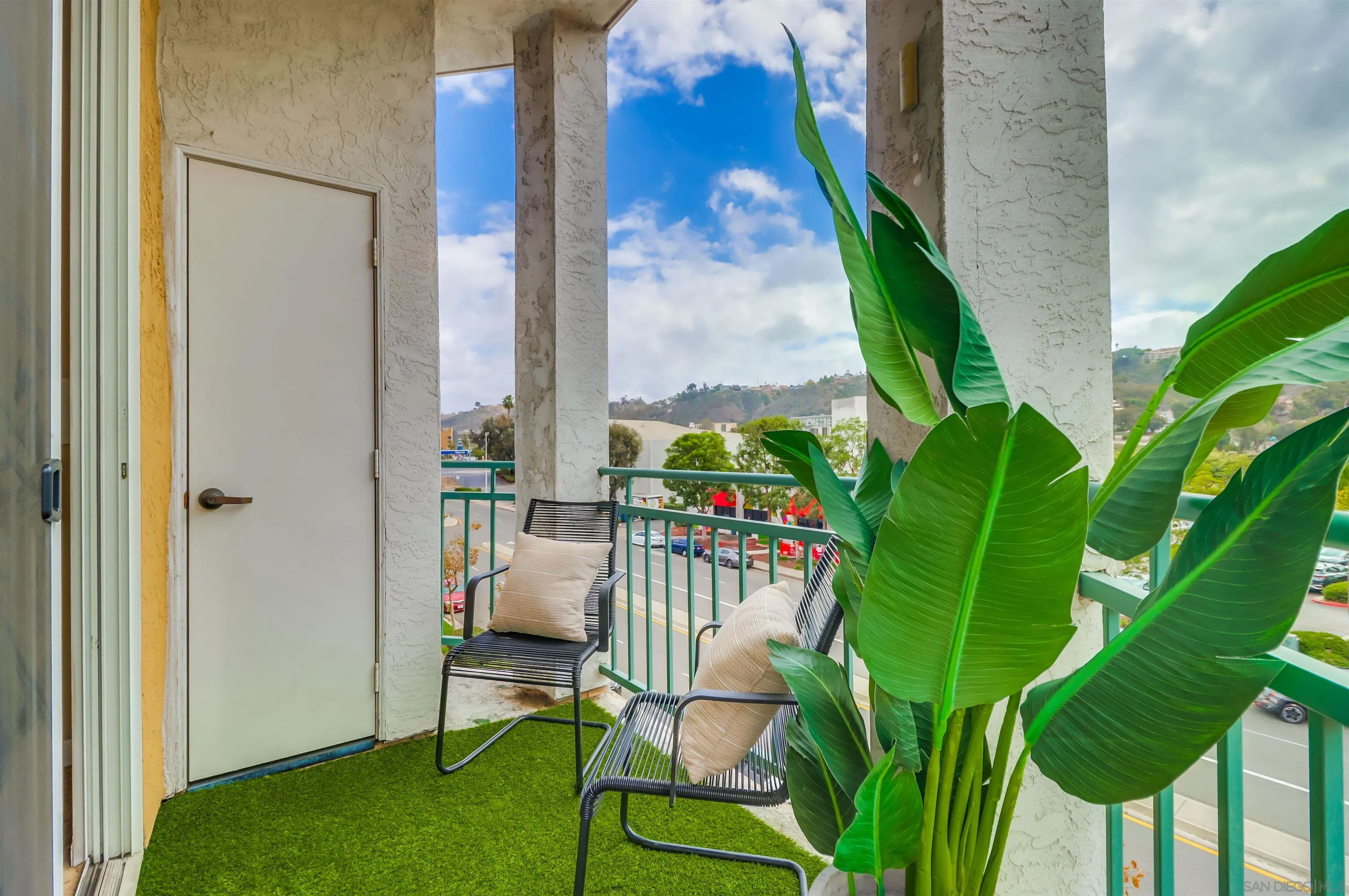 https://cdn.realtyfeed.com/cdn/127/250041716/b6341a77fd0f616f88b0bc1036e83516.webp