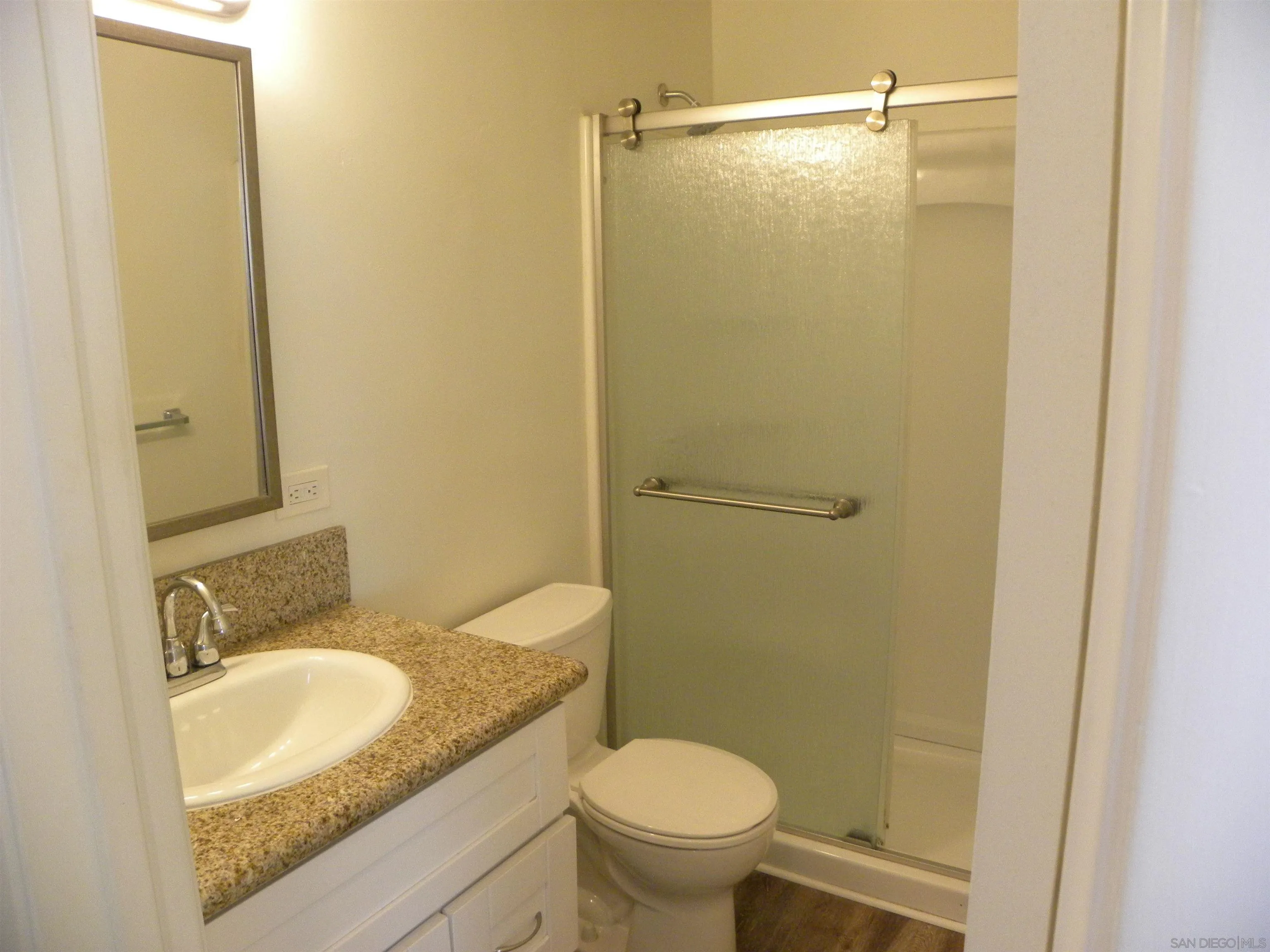 https://cdn.realtyfeed.com/cdn/127/250041718/ffd6493f6f3d6bb9df02ead5d7079633.webp