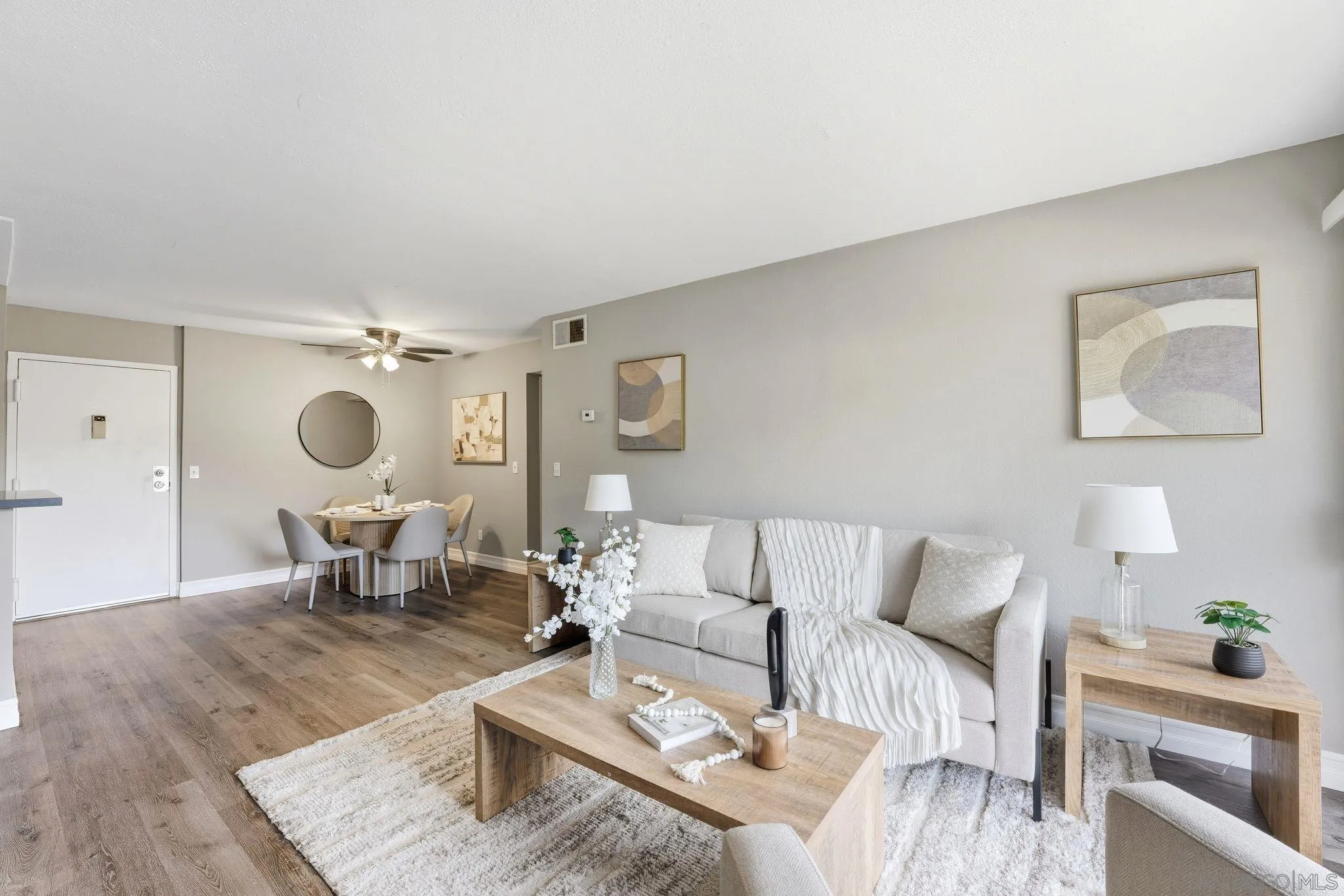 Photo #3: 250041720 Listing 