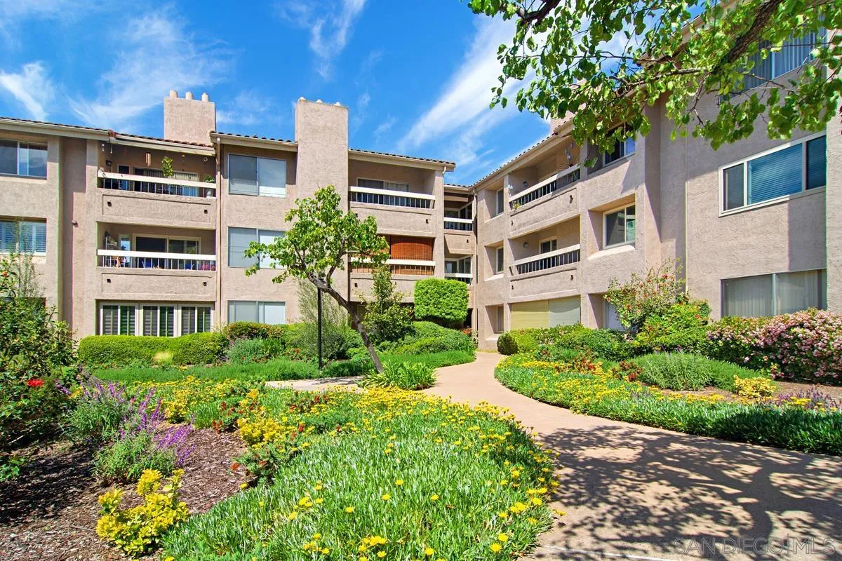 https://cdn.realtyfeed.com/cdn/127/250041726/22d60616df4e70a2c9a15be7fa8a02d5.webp