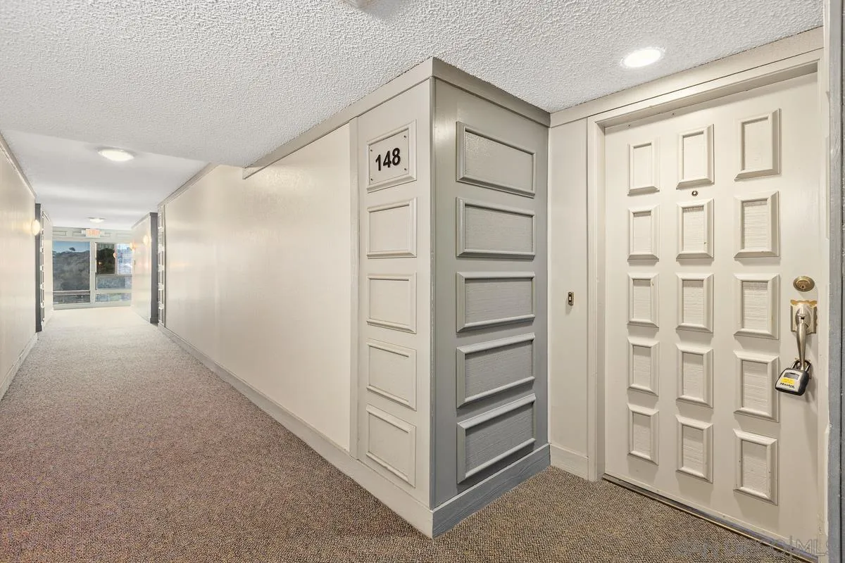 Photo #2: 250041726 Listing 