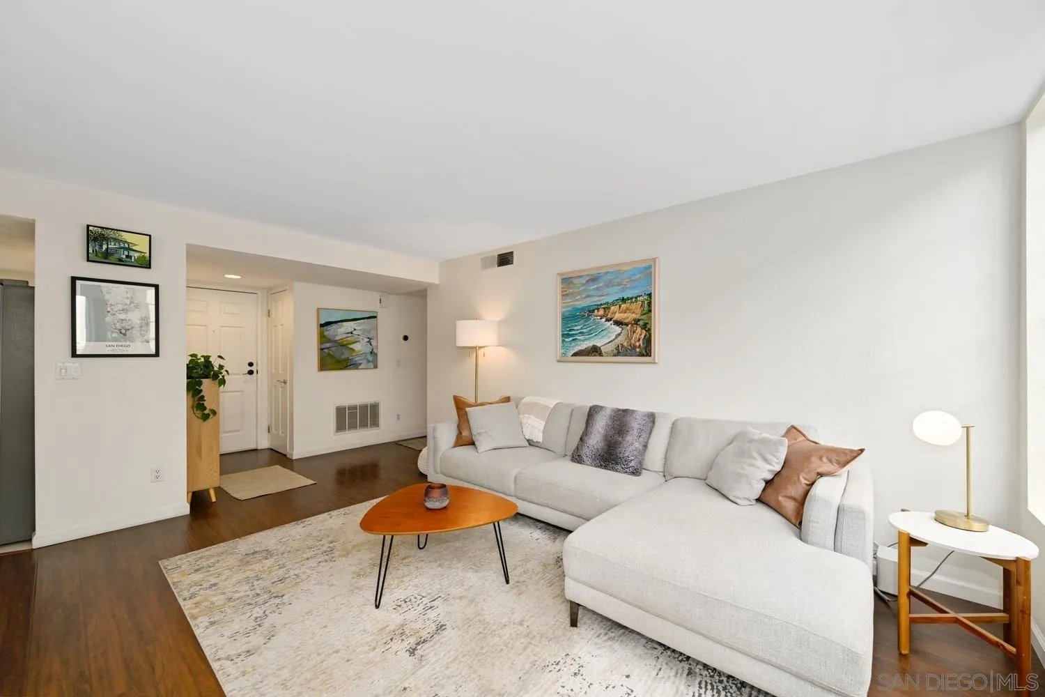 Photo #4: 250041729 Listing 