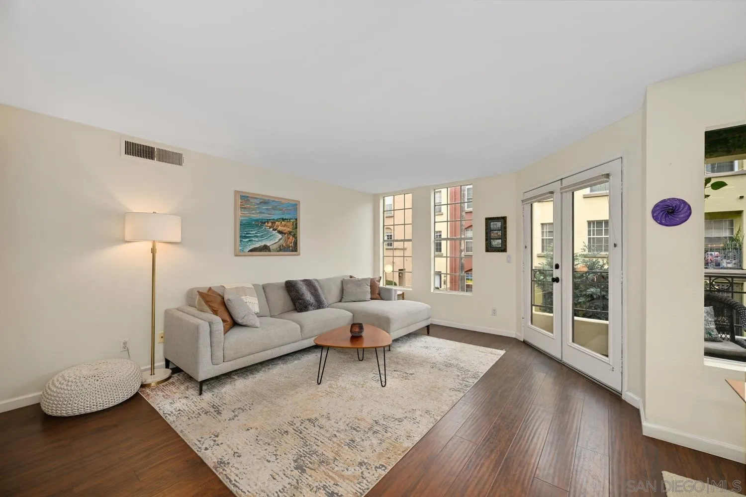 Photo #3: 250041729 Listing 