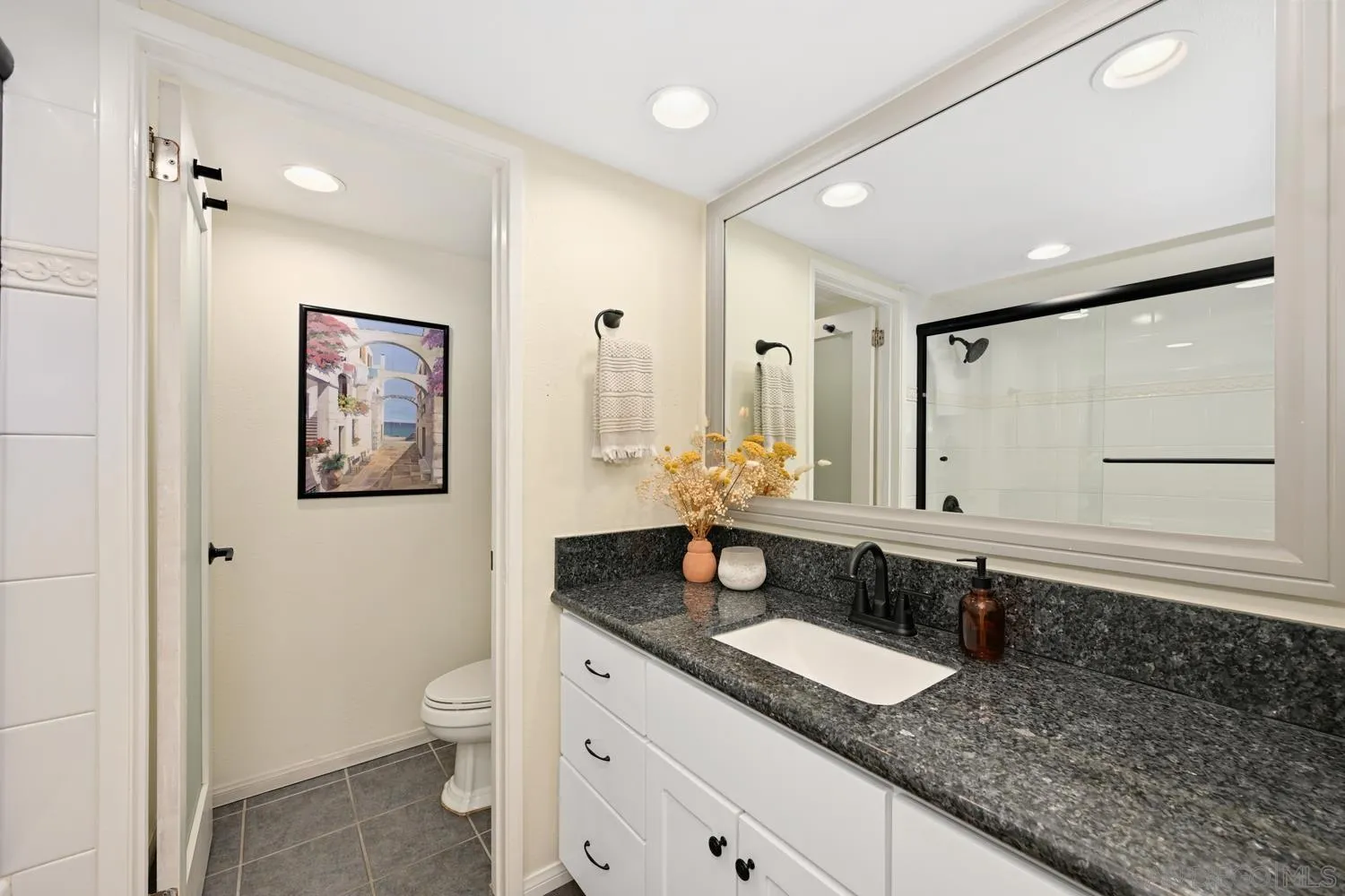 https://cdn.realtyfeed.com/cdn/127/250041729/eb84719f3e2f3b08f9918fec596c5923.webp