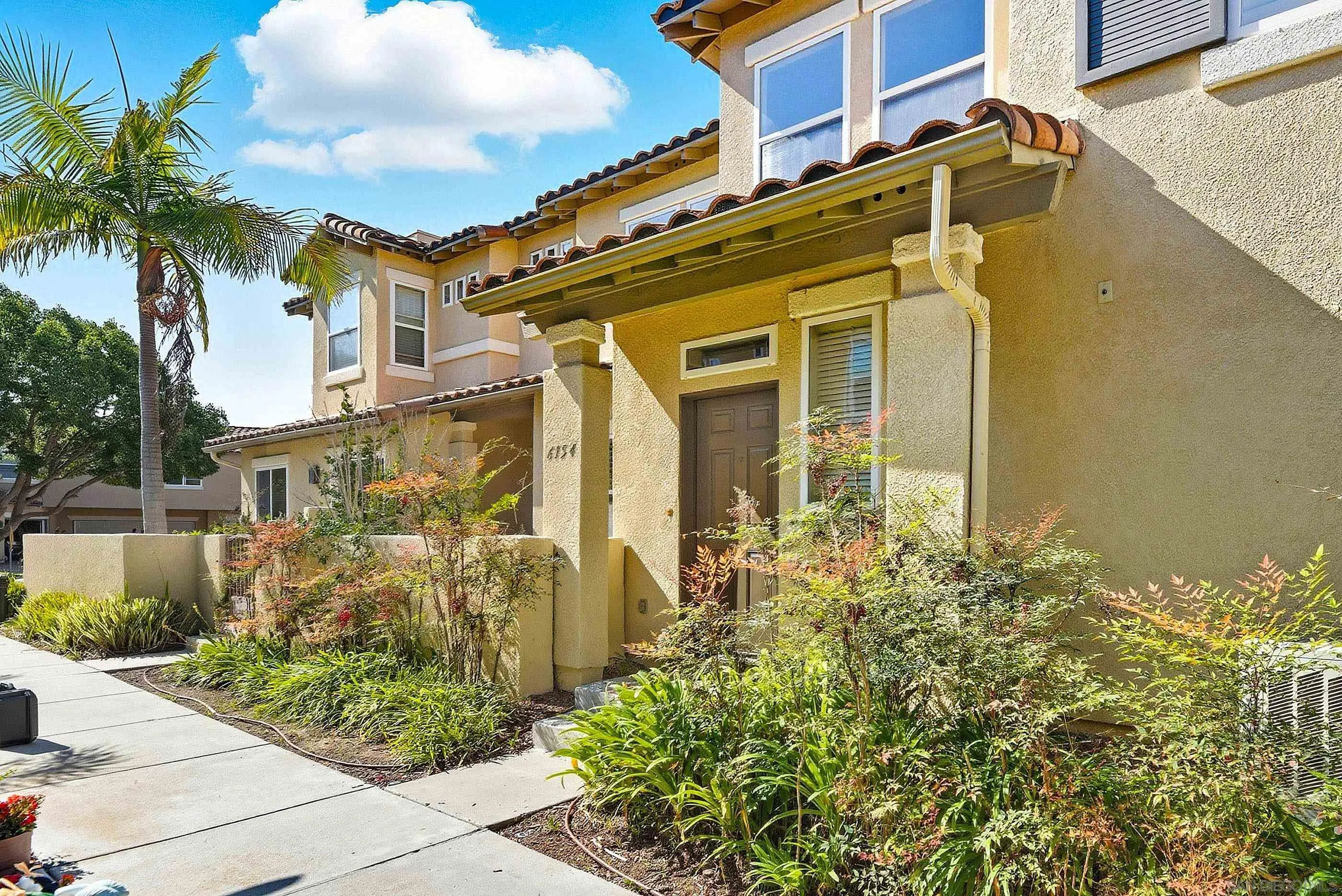 MLS: 250041731 Condo For Sale