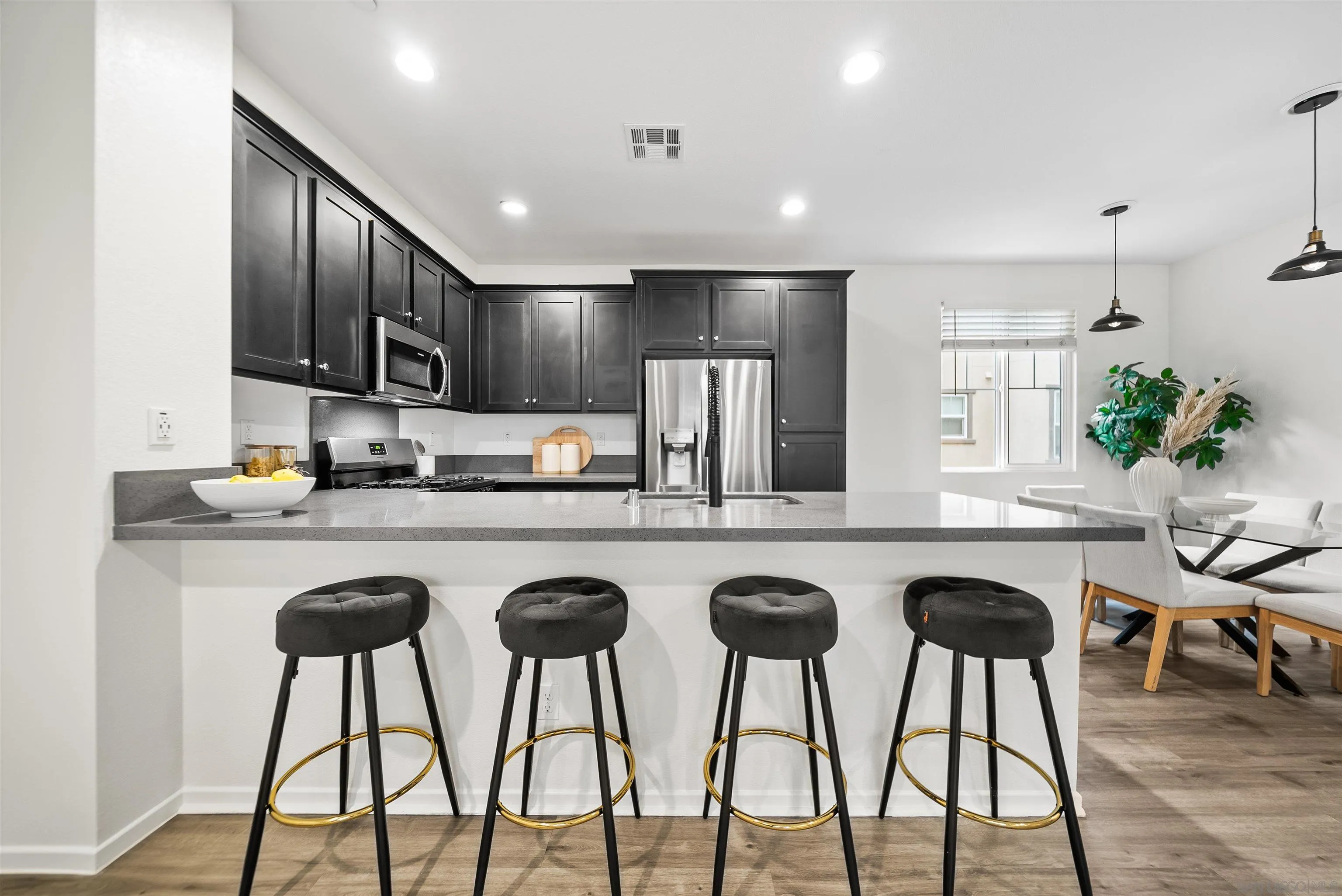 Photo #6: 250041734 Listing 
