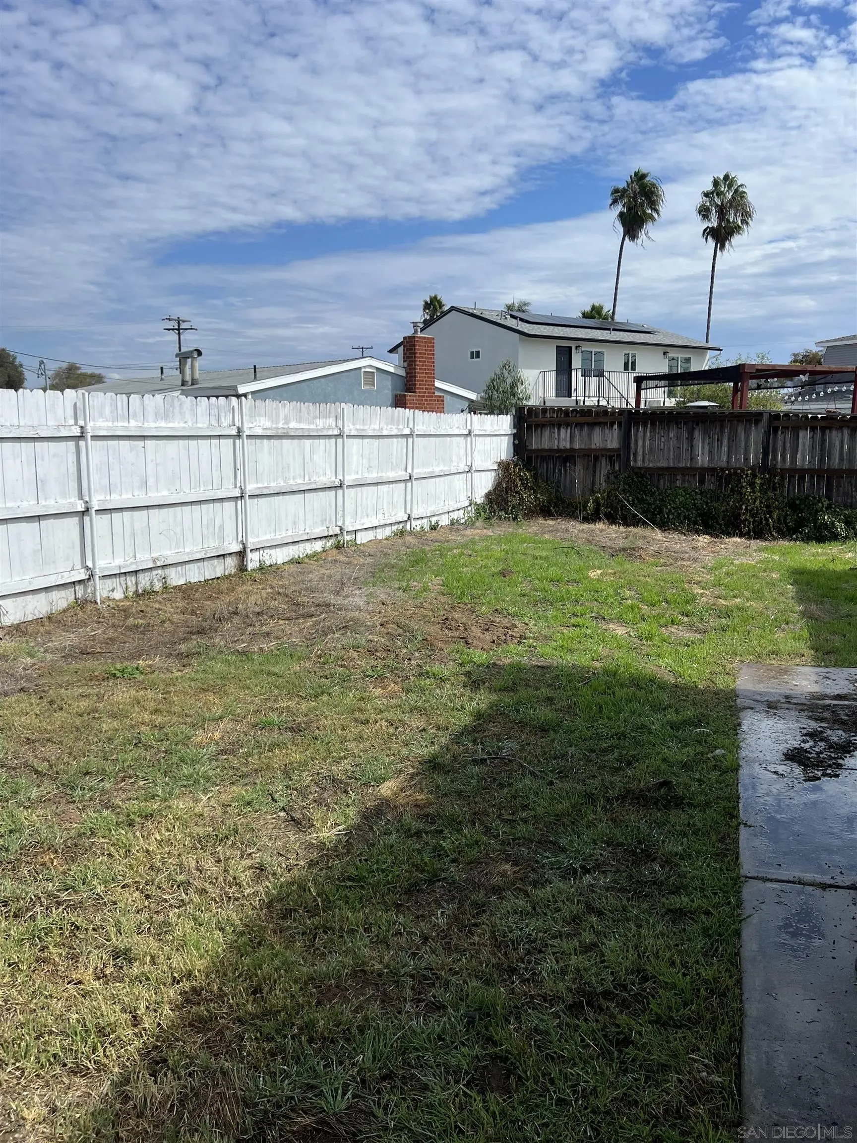 https://cdn.realtyfeed.com/cdn/127/250041737/0e6efe5b9b8a30f183e638a6667ea78b.webp