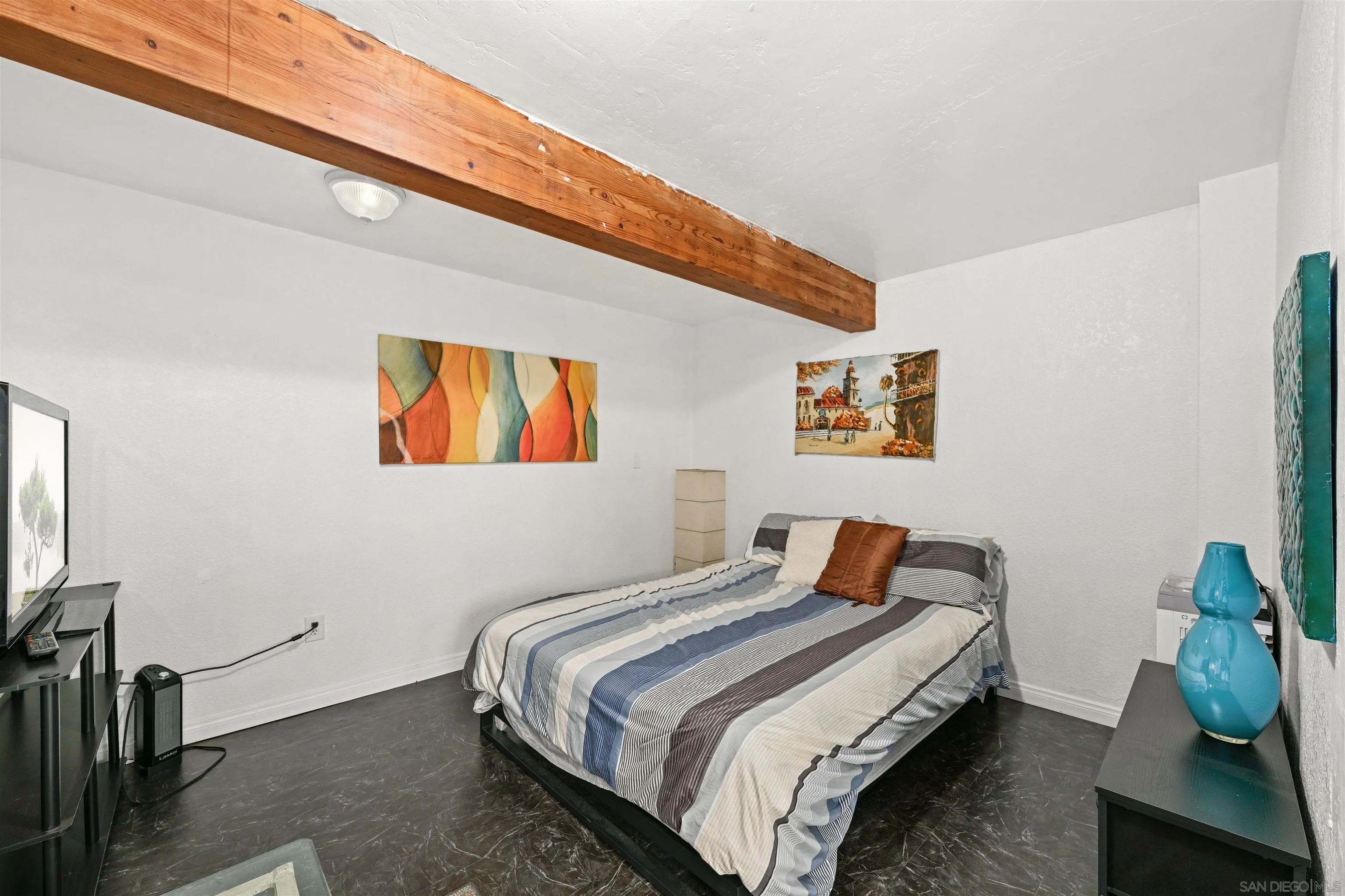 https://cdn.realtyfeed.com/cdn/127/250041738/040b9fea35d515ee63eefae76e37749d.webp