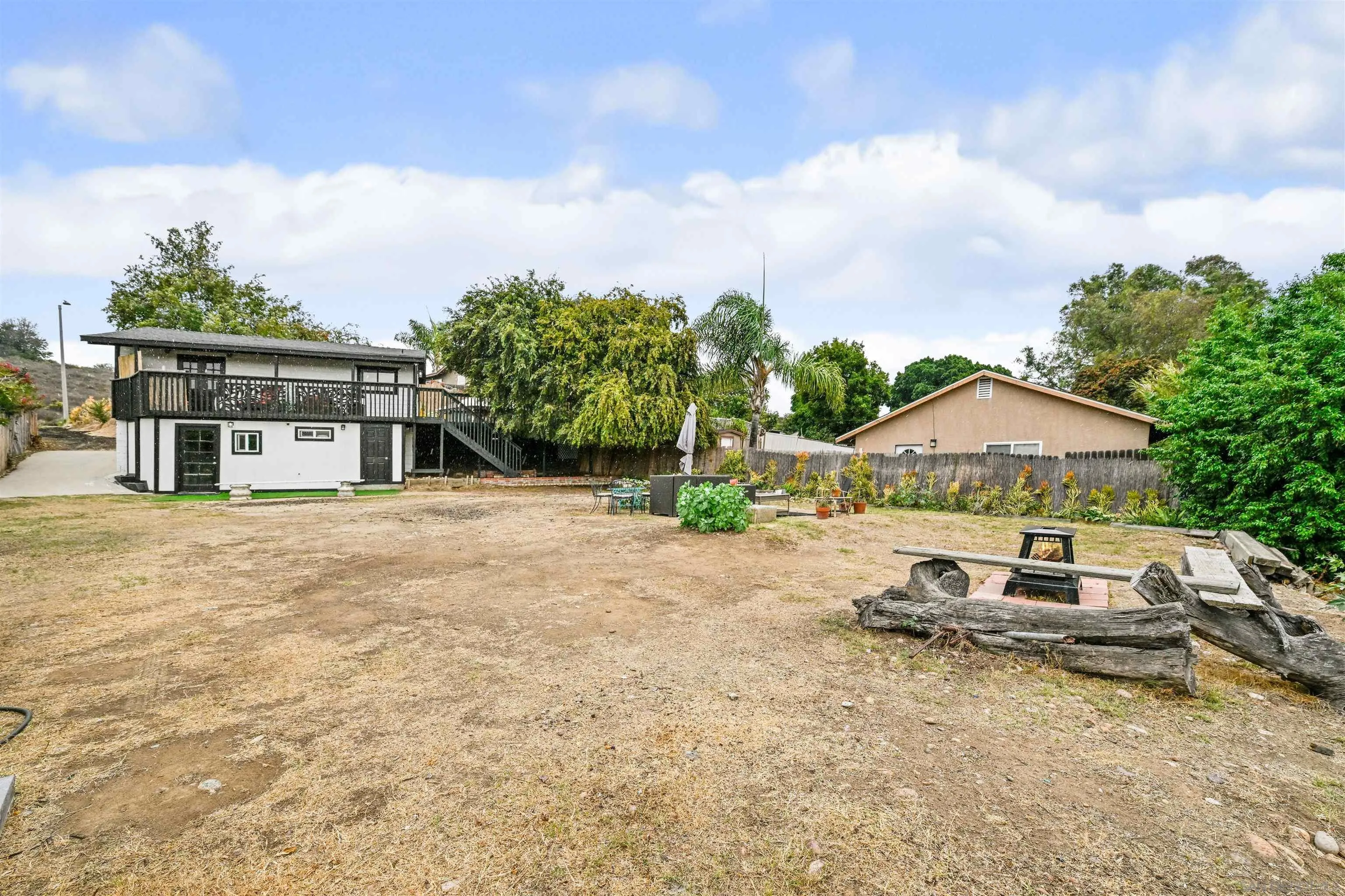 https://cdn.realtyfeed.com/cdn/127/250041738/21ccc9eab3ca970b38a7cc7128f478ab.webp
