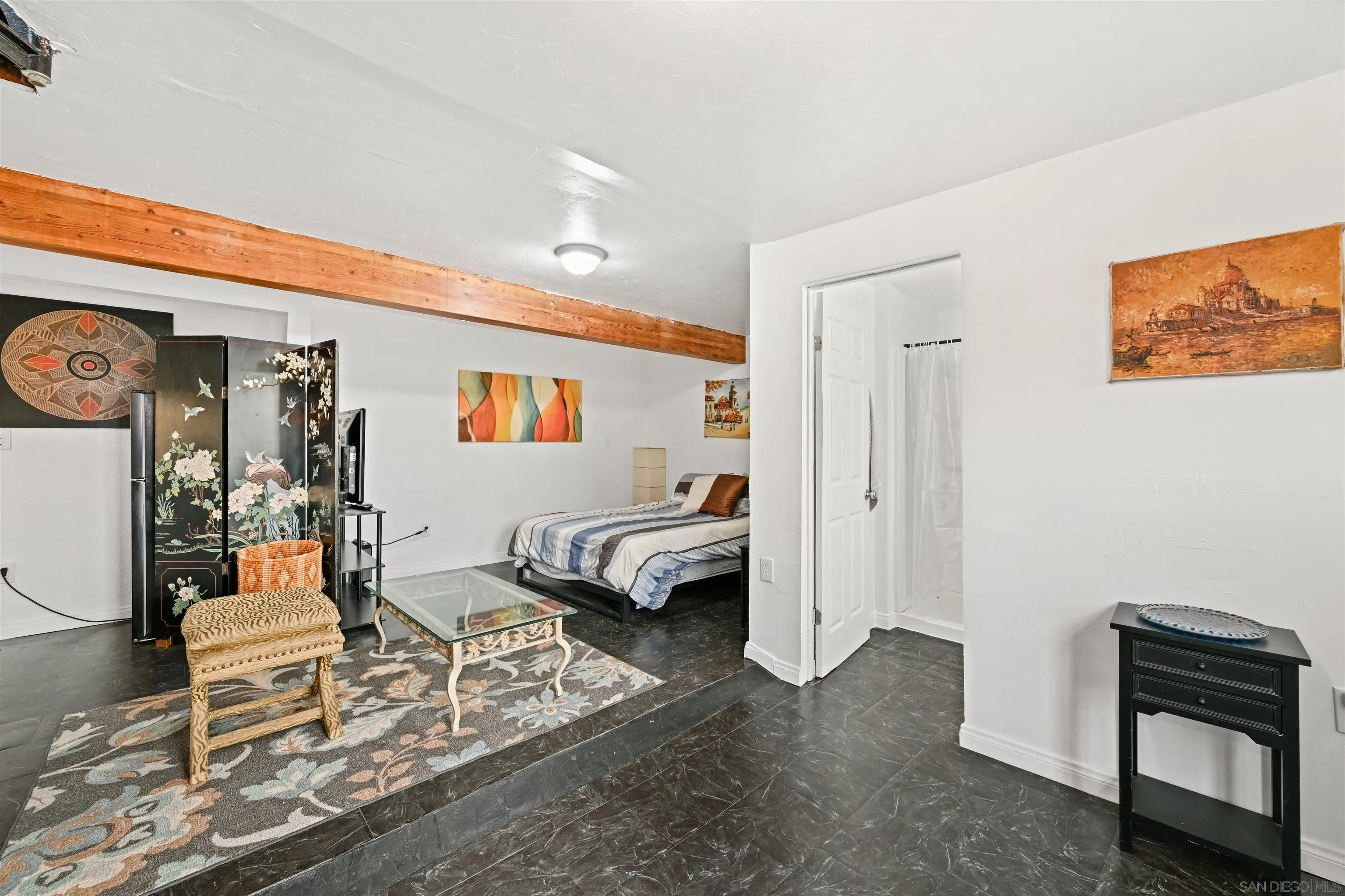 https://cdn.realtyfeed.com/cdn/127/250041738/3103d6f3162bd38be96ad0d309b79cd9.webp