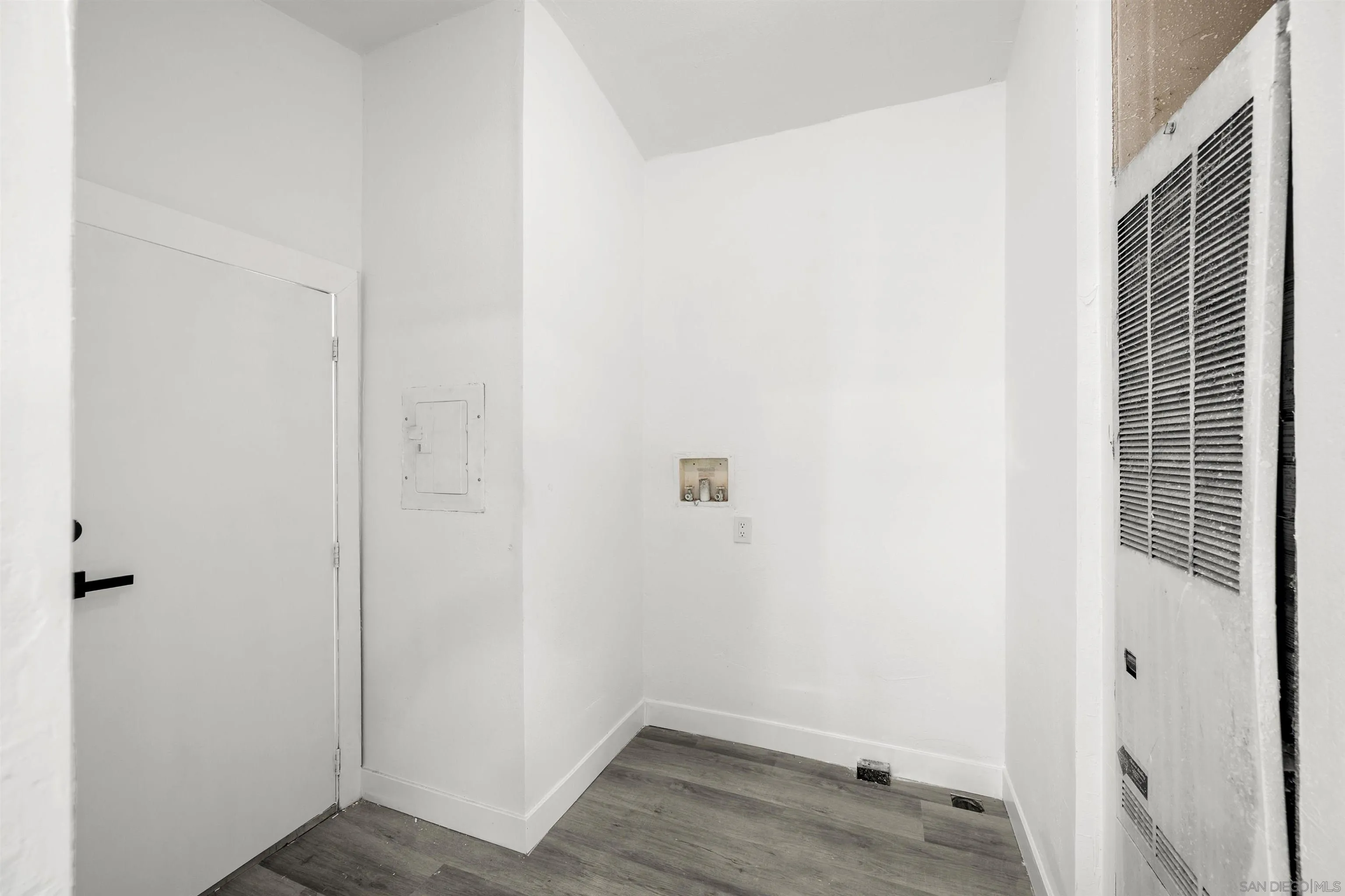 https://cdn.realtyfeed.com/cdn/127/250041743/400565ee6f06ab455c466aa8d88df163.webp