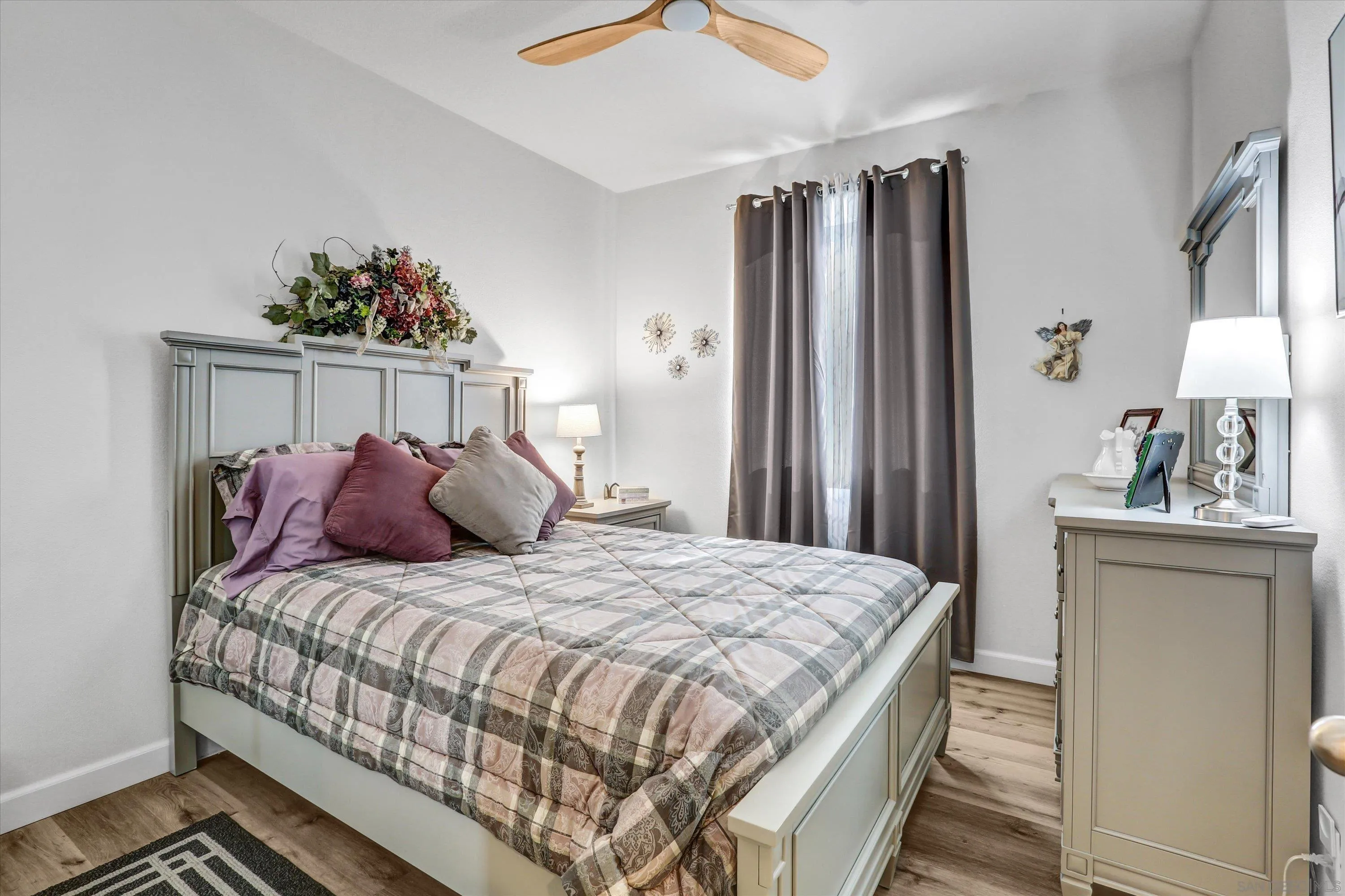 https://cdn.realtyfeed.com/cdn/127/250041757/32c11a4f648285798a5bcb2e361a1267.webp