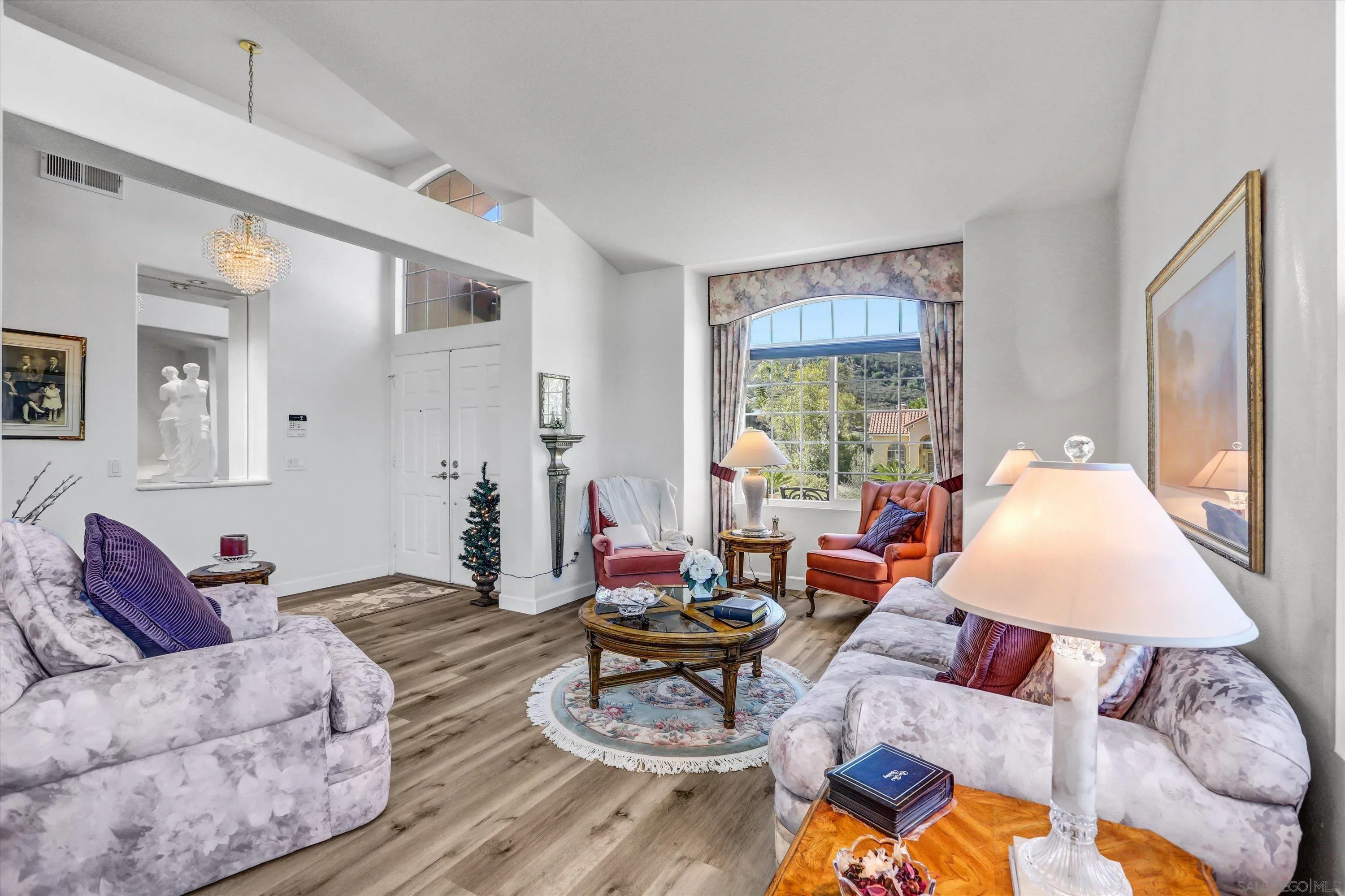 https://cdn.realtyfeed.com/cdn/127/250041757/cc20bedc45e6730a69963366c578198e.webp