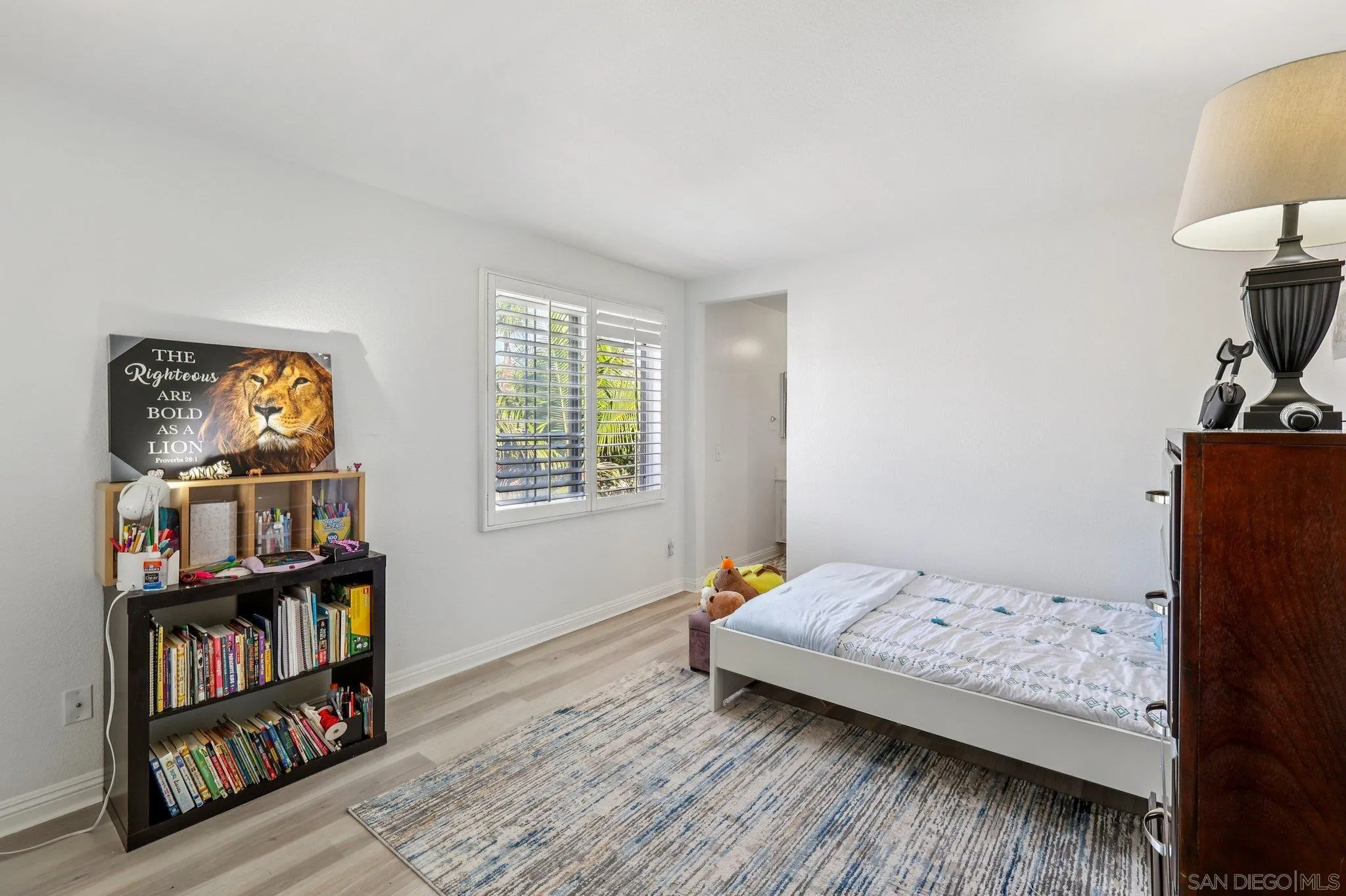 https://cdn.realtyfeed.com/cdn/127/250041768/3ede8292c7c828b37f9079697851a65e.webp