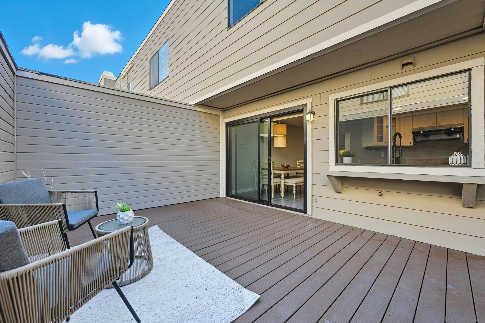 https://cdn.realtyfeed.com/cdn/127/250041770/01baaaab3231a99bed8a6ff486ab7d59.webp