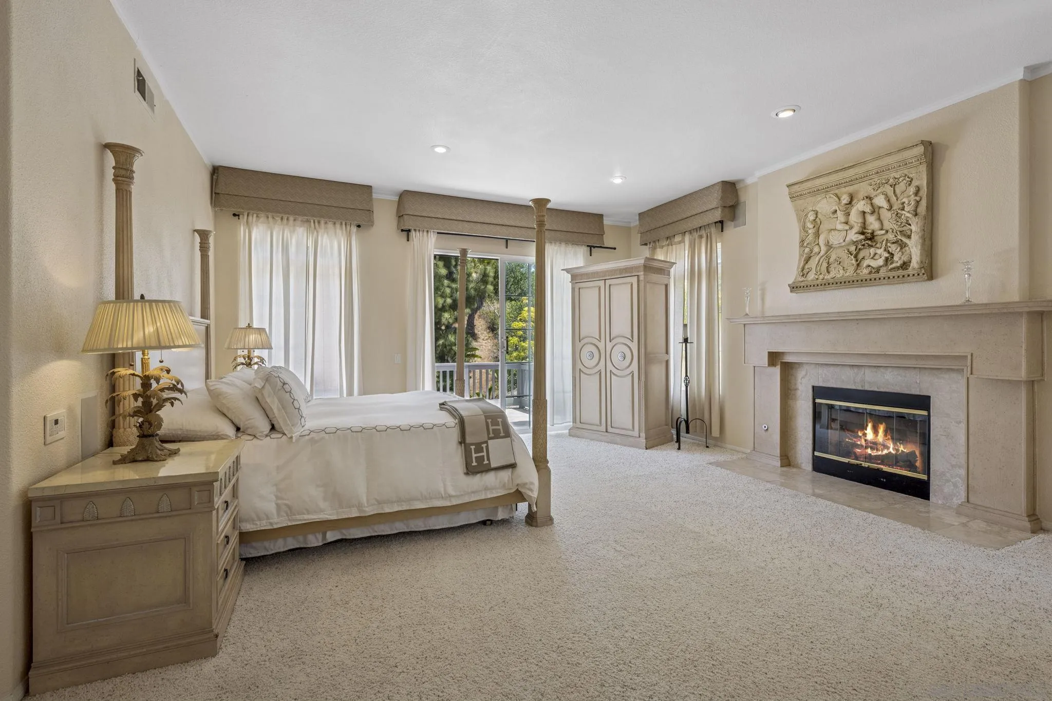 https://cdn.realtyfeed.com/cdn/127/250041772/727d520a4258fcb8e43605e4368f4717.webp
