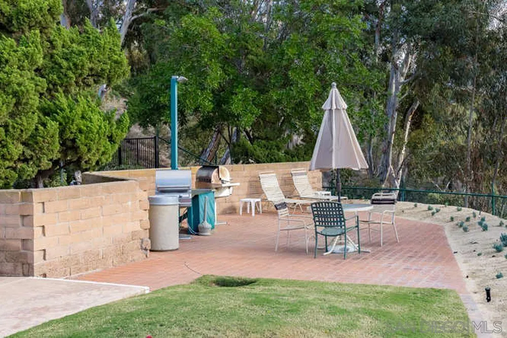 Photo #5: 250041774 Listing 