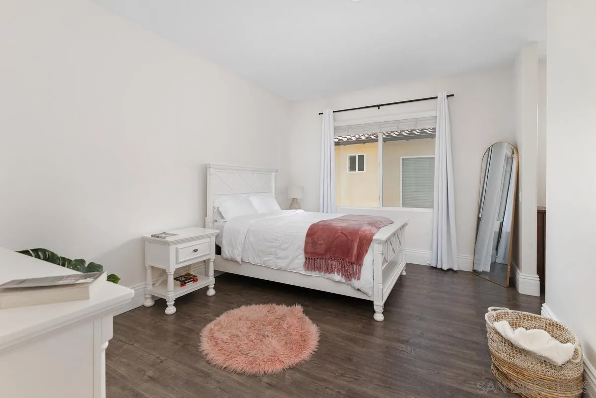 https://cdn.realtyfeed.com/cdn/127/250041775/46ab4ac37f34a7ed5dcb945ca74eecc7.webp