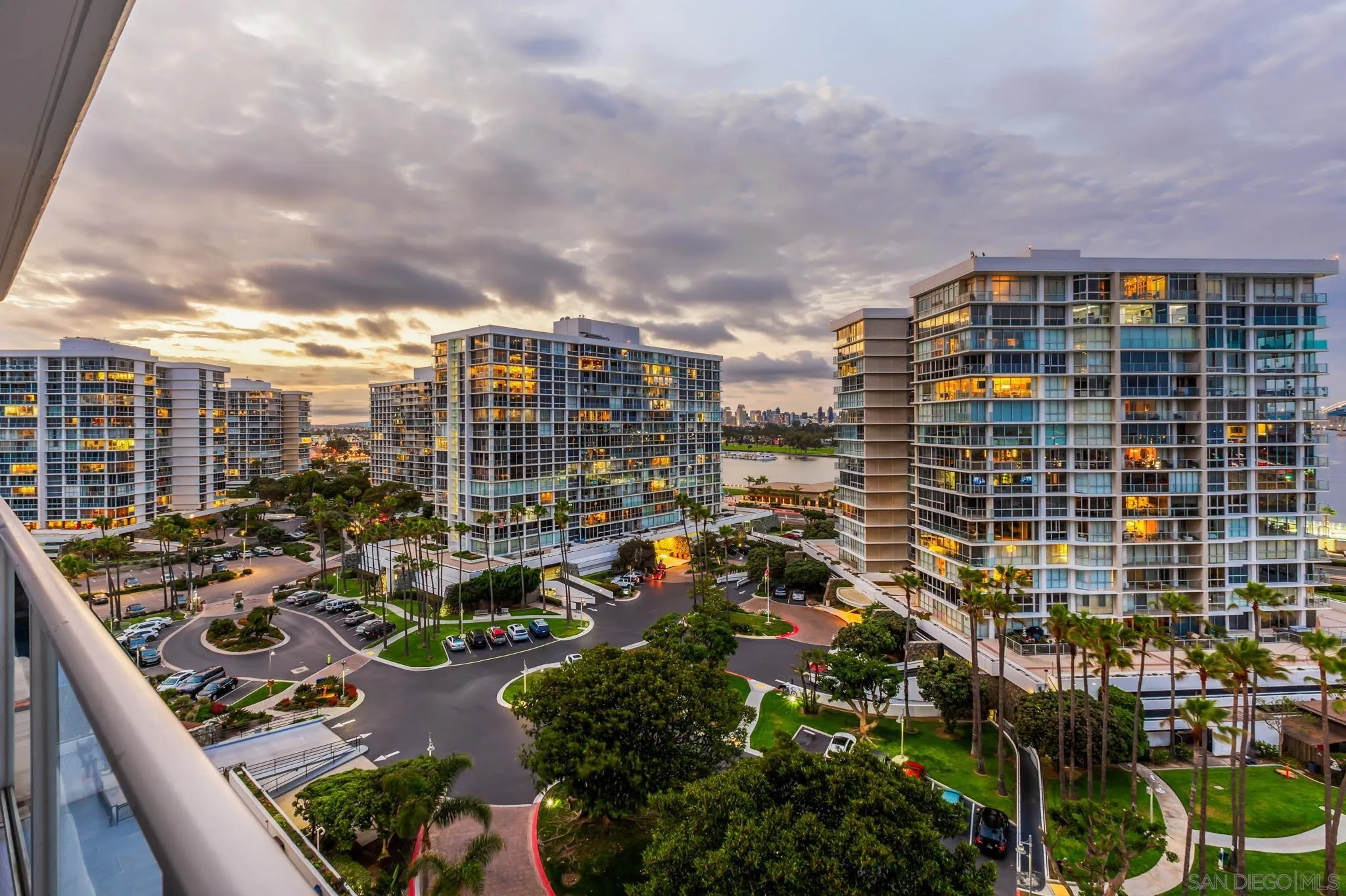 https://cdn.realtyfeed.com/cdn/127/250041778/720671f36da73a5d0997a4aa3aa6fd28.webp