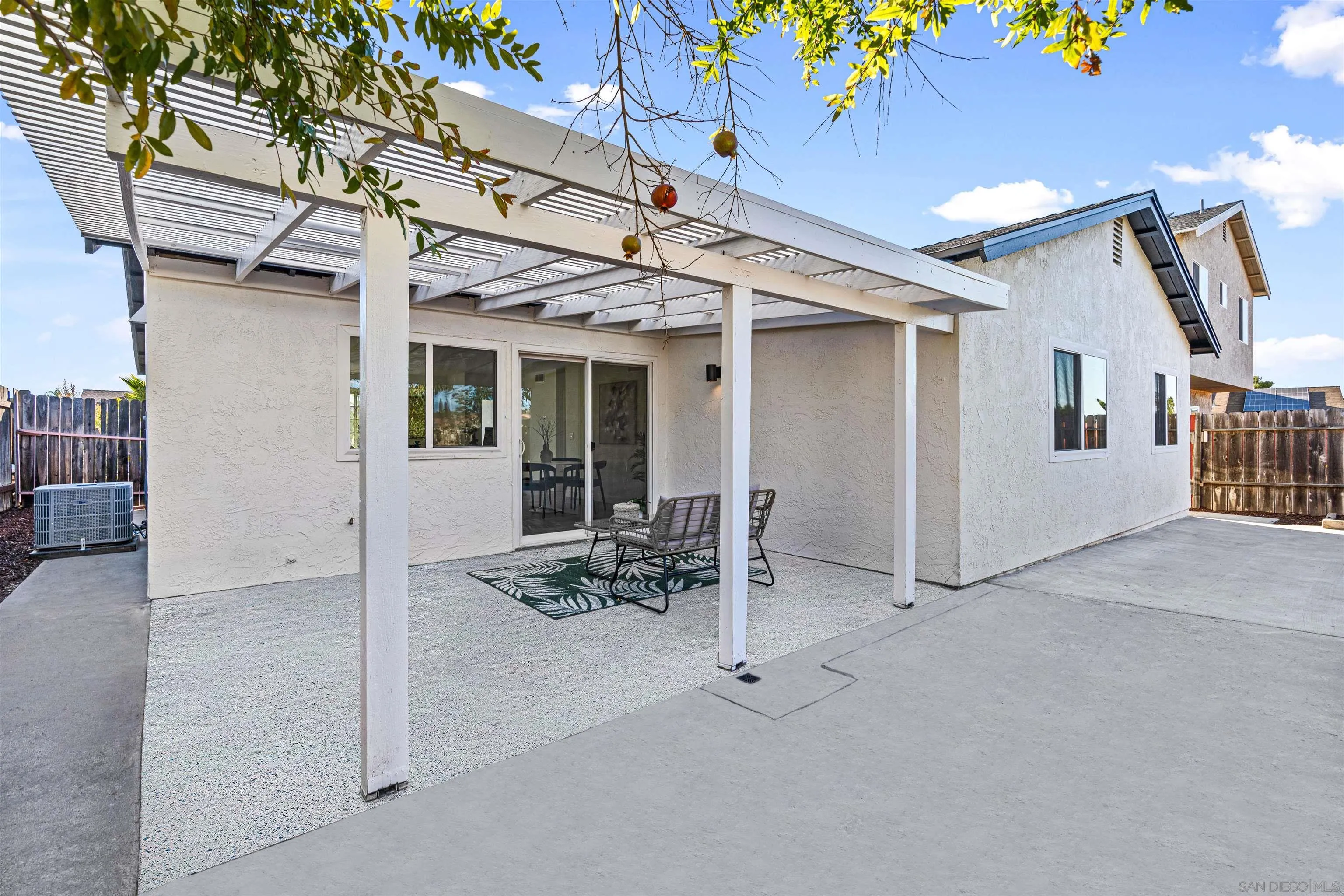 https://cdn.realtyfeed.com/cdn/127/250041783/4b3d57c94779ea17382406b97ce8d62b.webp