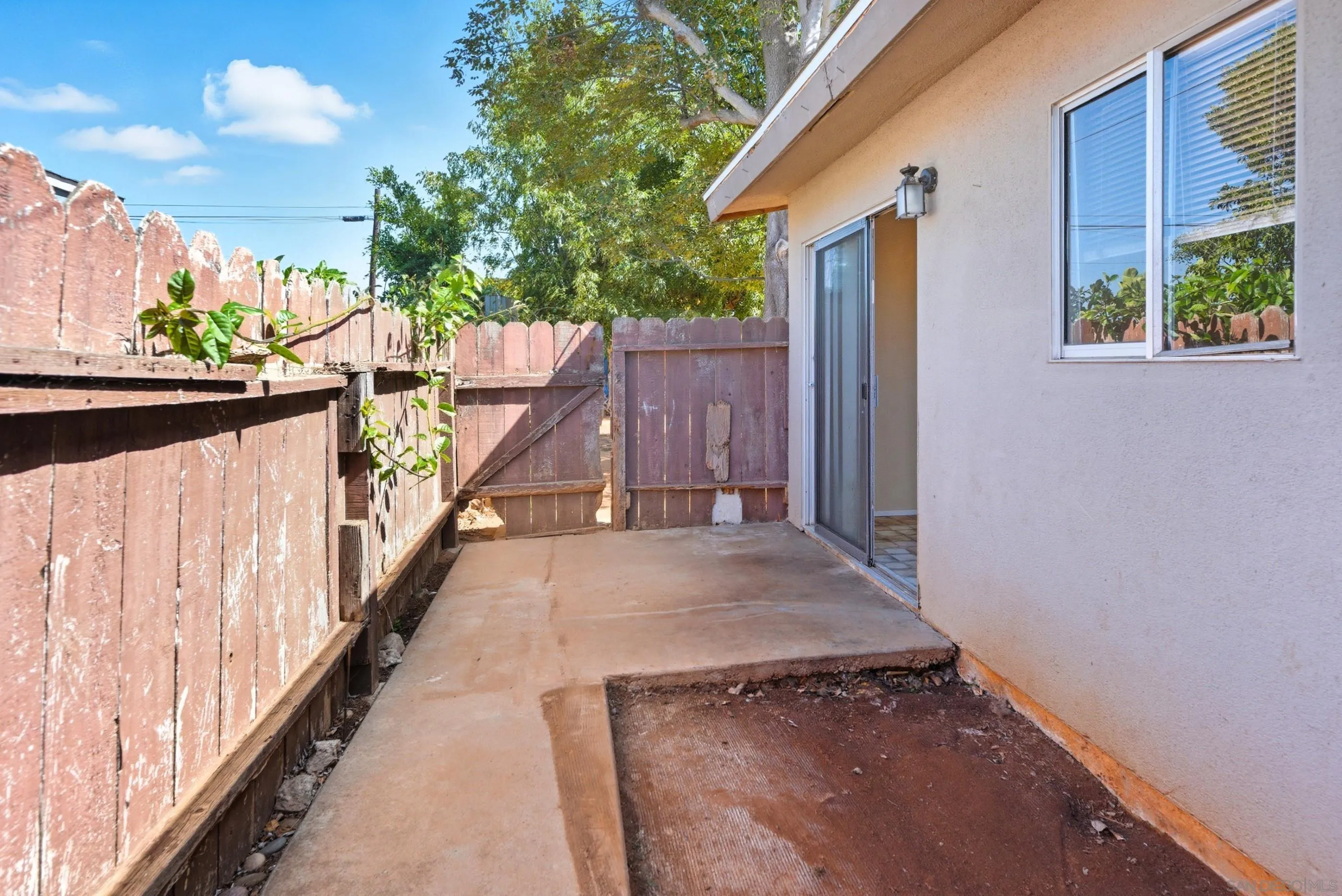 https://cdn.realtyfeed.com/cdn/127/250041793/96a55cef620fae05ca028be76e186c05.webp