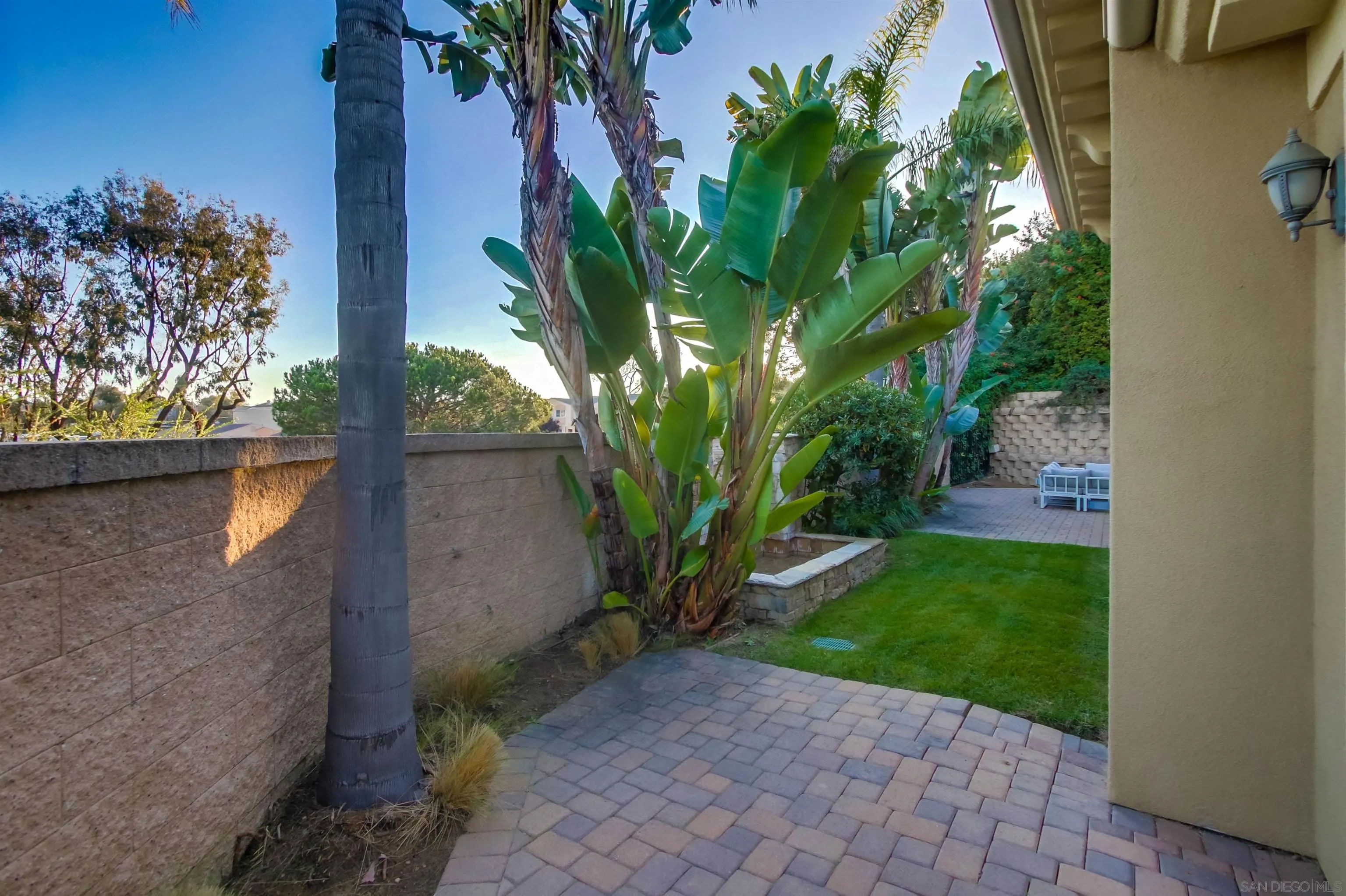 https://cdn.realtyfeed.com/cdn/127/250041795/307540d94b9c4712dcd3d2399b71d2ec.webp