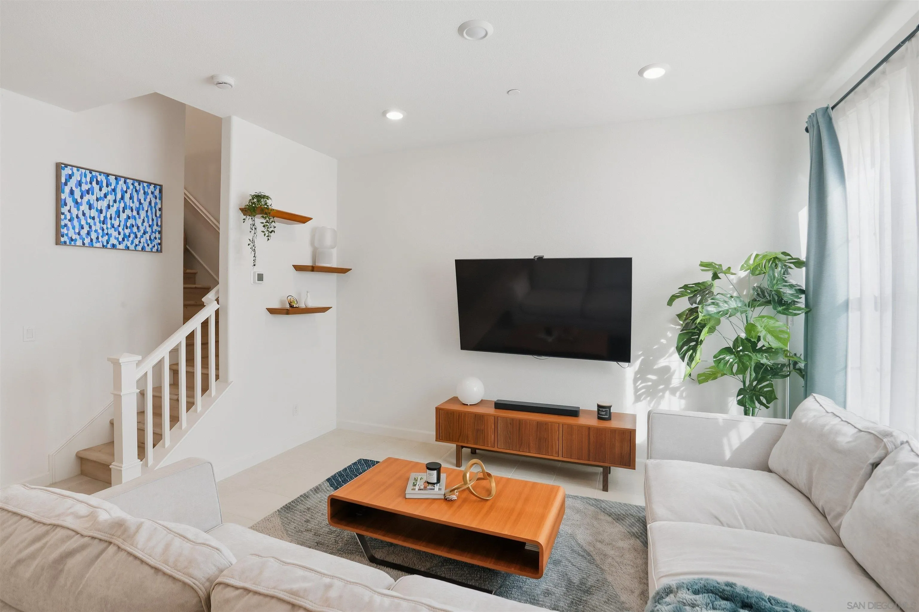 Photo #5: 250041802 Listing 