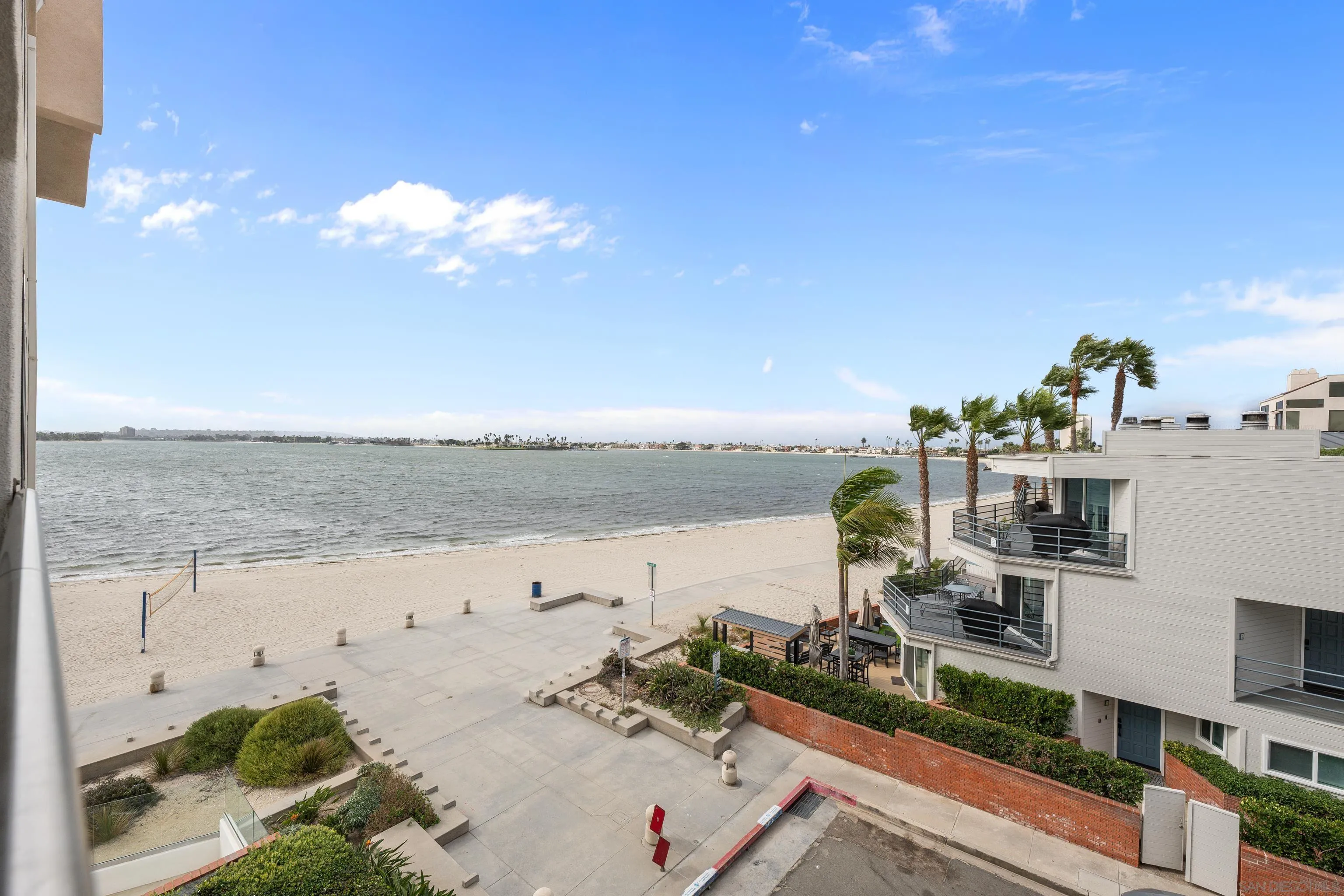 Photo #3: 250041803 Listing 