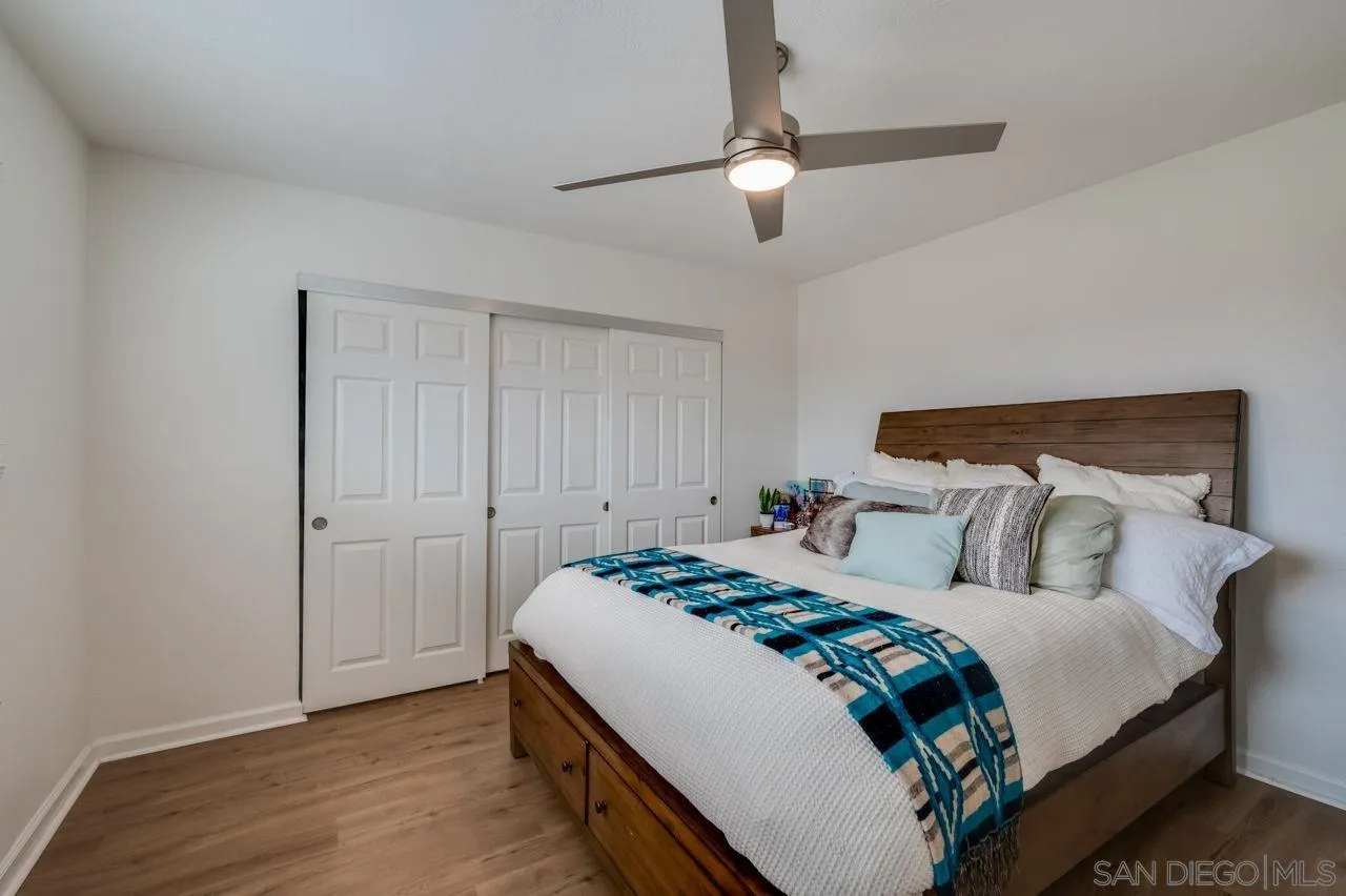 https://cdn.realtyfeed.com/cdn/127/250041806/00aa18a48946b91705a8c75ea95f83a7.webp