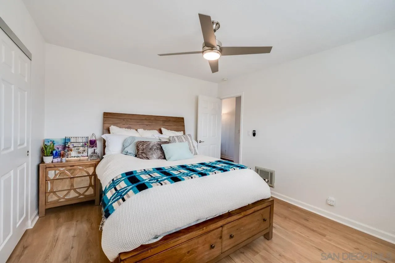 https://cdn.realtyfeed.com/cdn/127/250041806/73accaff093b0ec6f02010657e67c8d7.webp