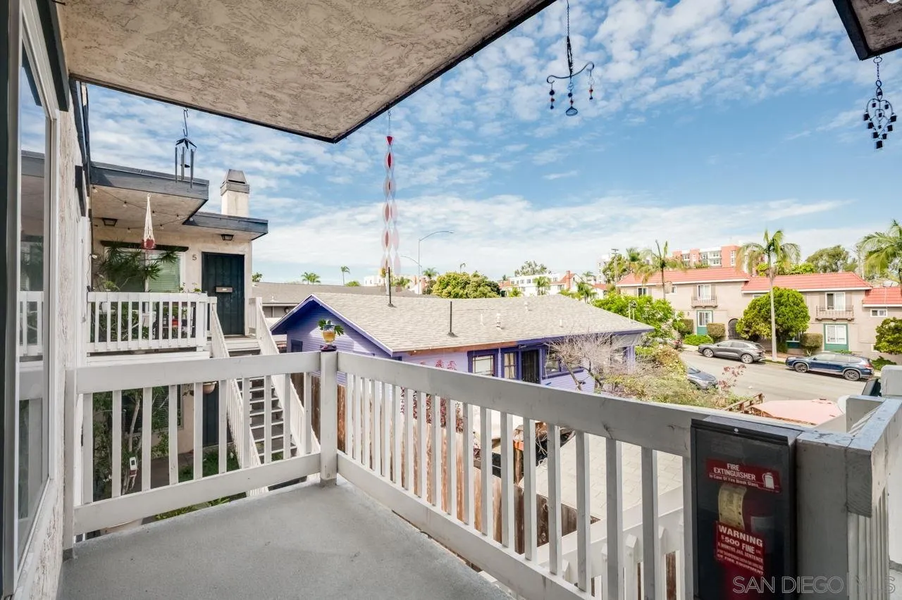 https://cdn.realtyfeed.com/cdn/127/250041806/fed10b05fcf3fb02be416dc75d848400.webp