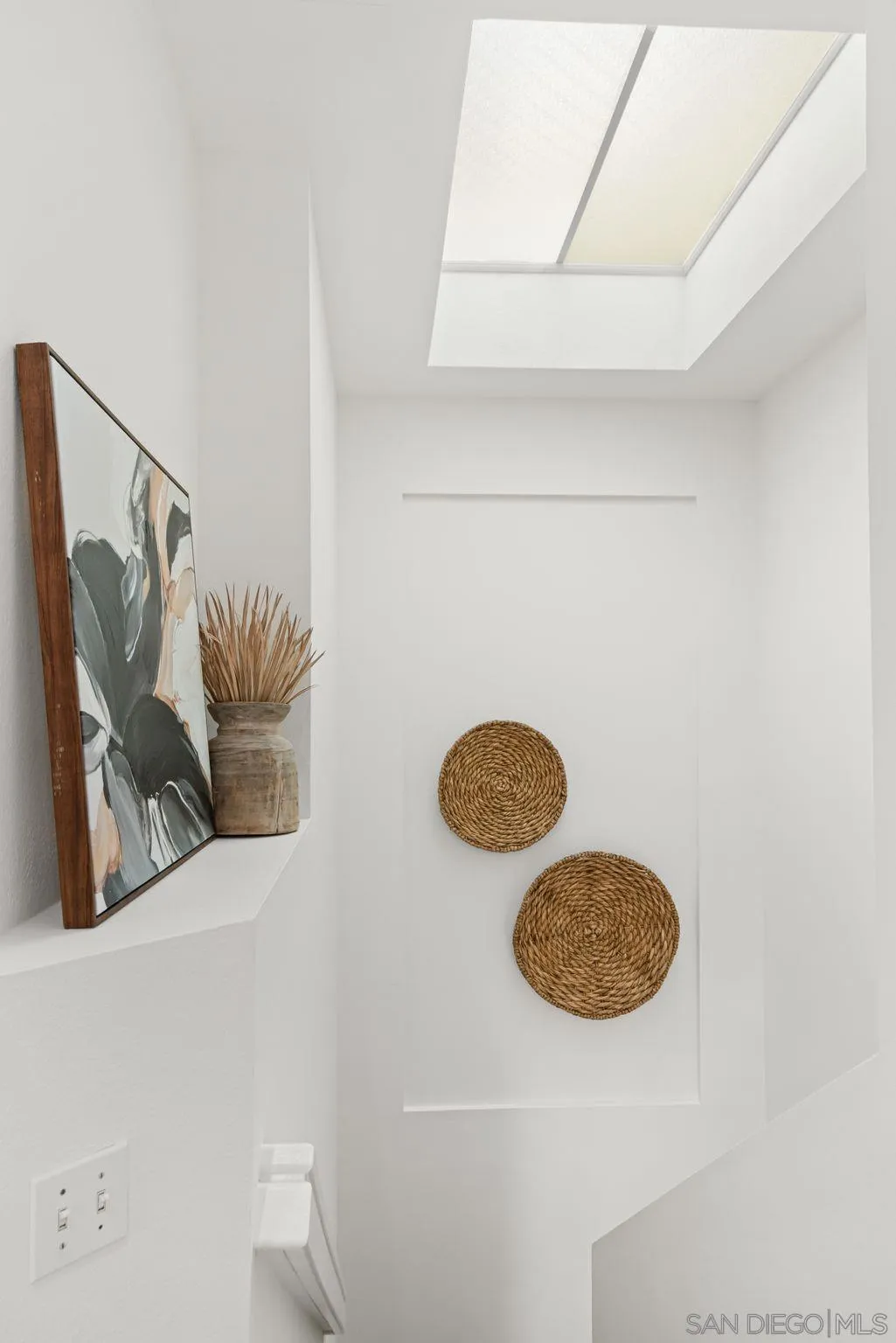 https://cdn.realtyfeed.com/cdn/127/250041808/0c0e143c43eac4d40a95ef5ced3a975e.webp
