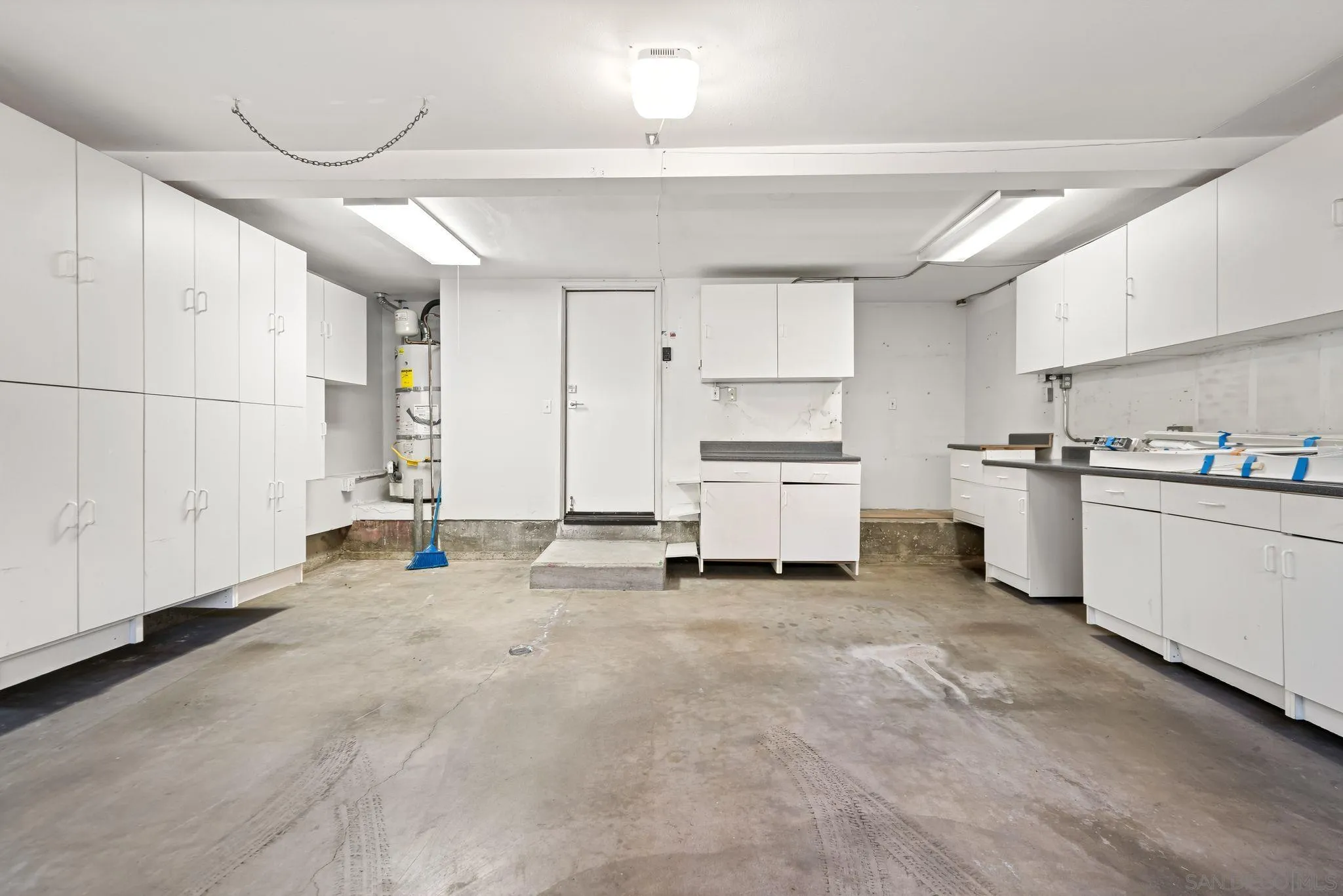https://cdn.realtyfeed.com/cdn/127/250041808/e648b973e27bd8aa61e37485d33a6411.webp