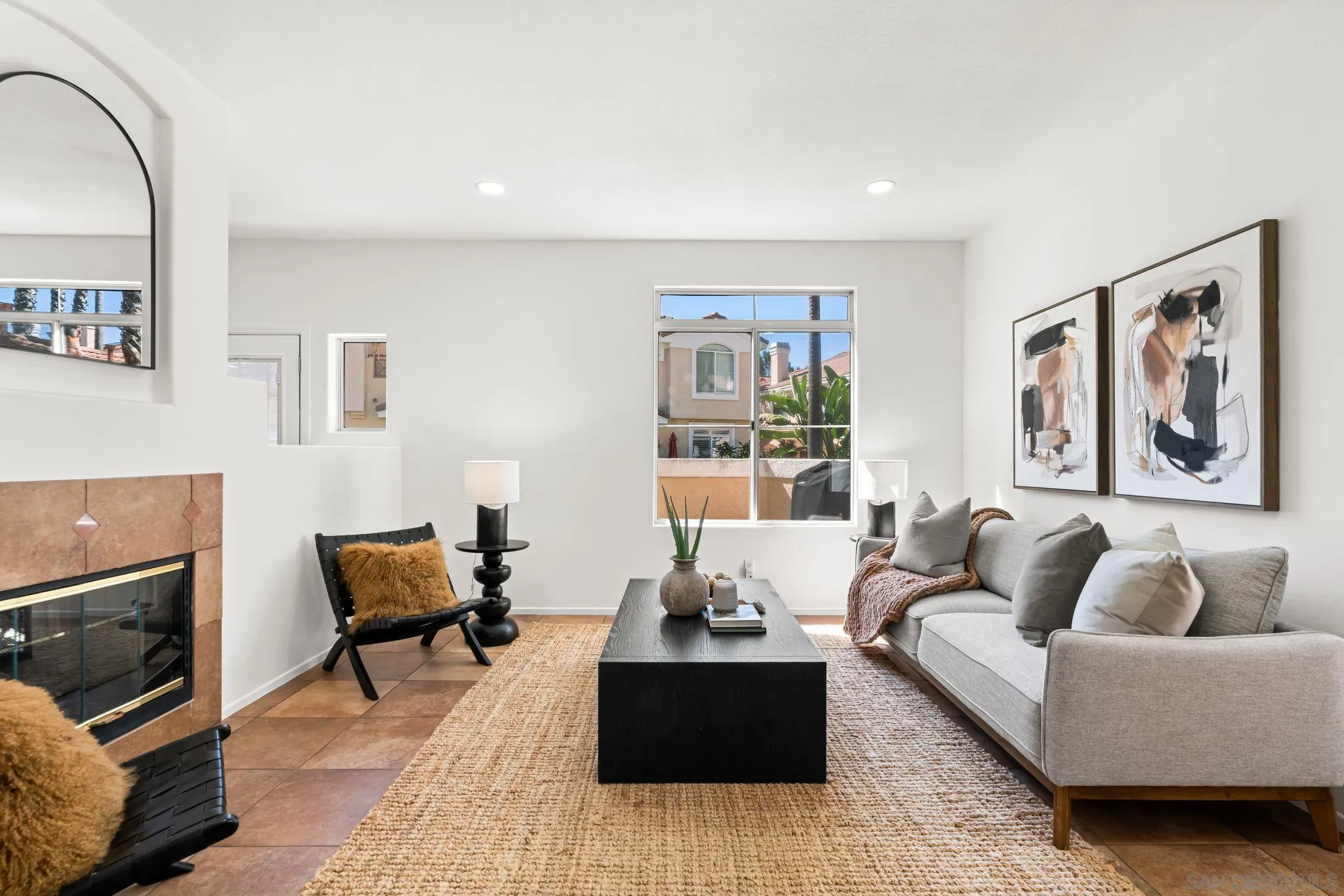 Photo #5: 250041808 Listing 