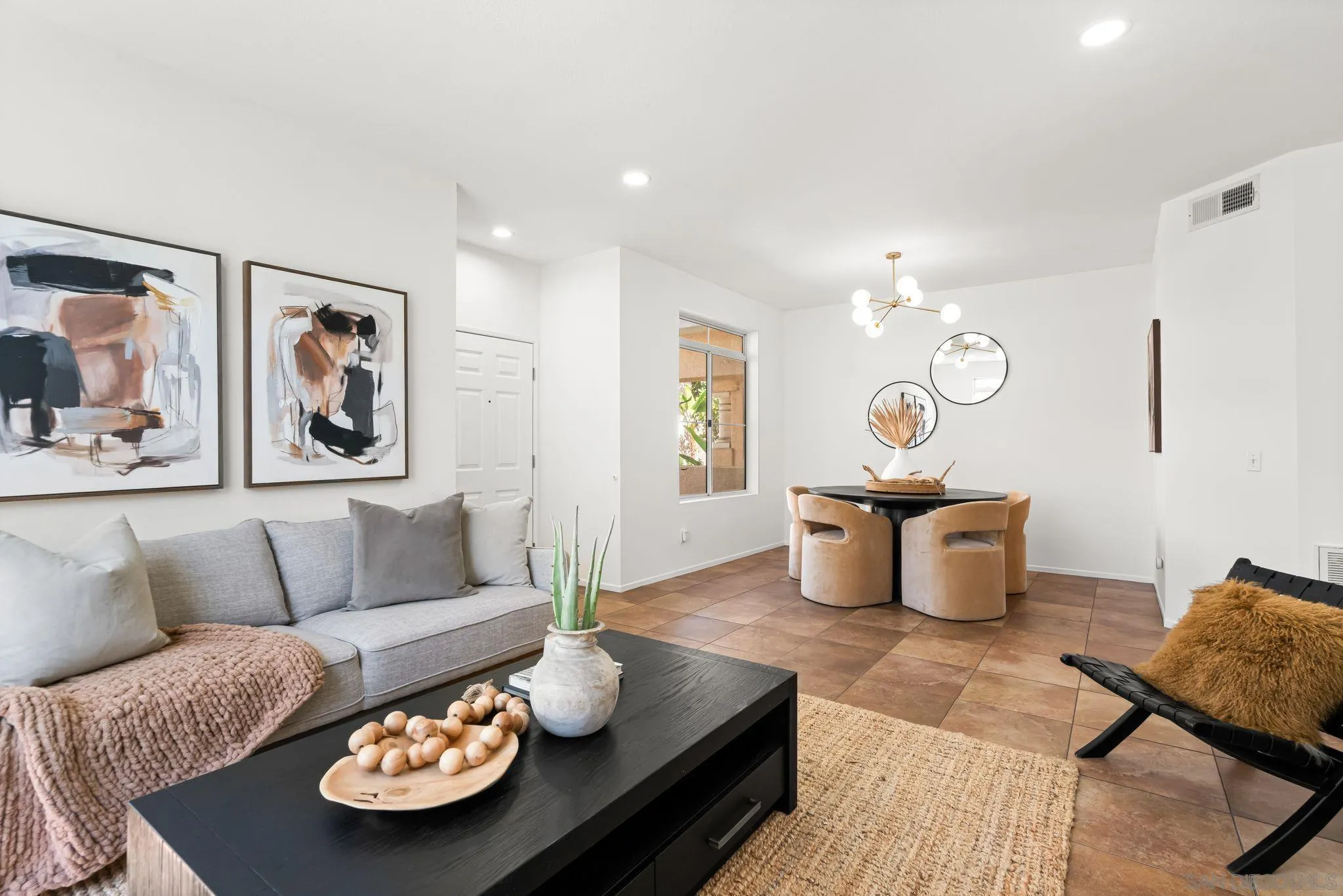 Photo #6: 250041808 Listing 