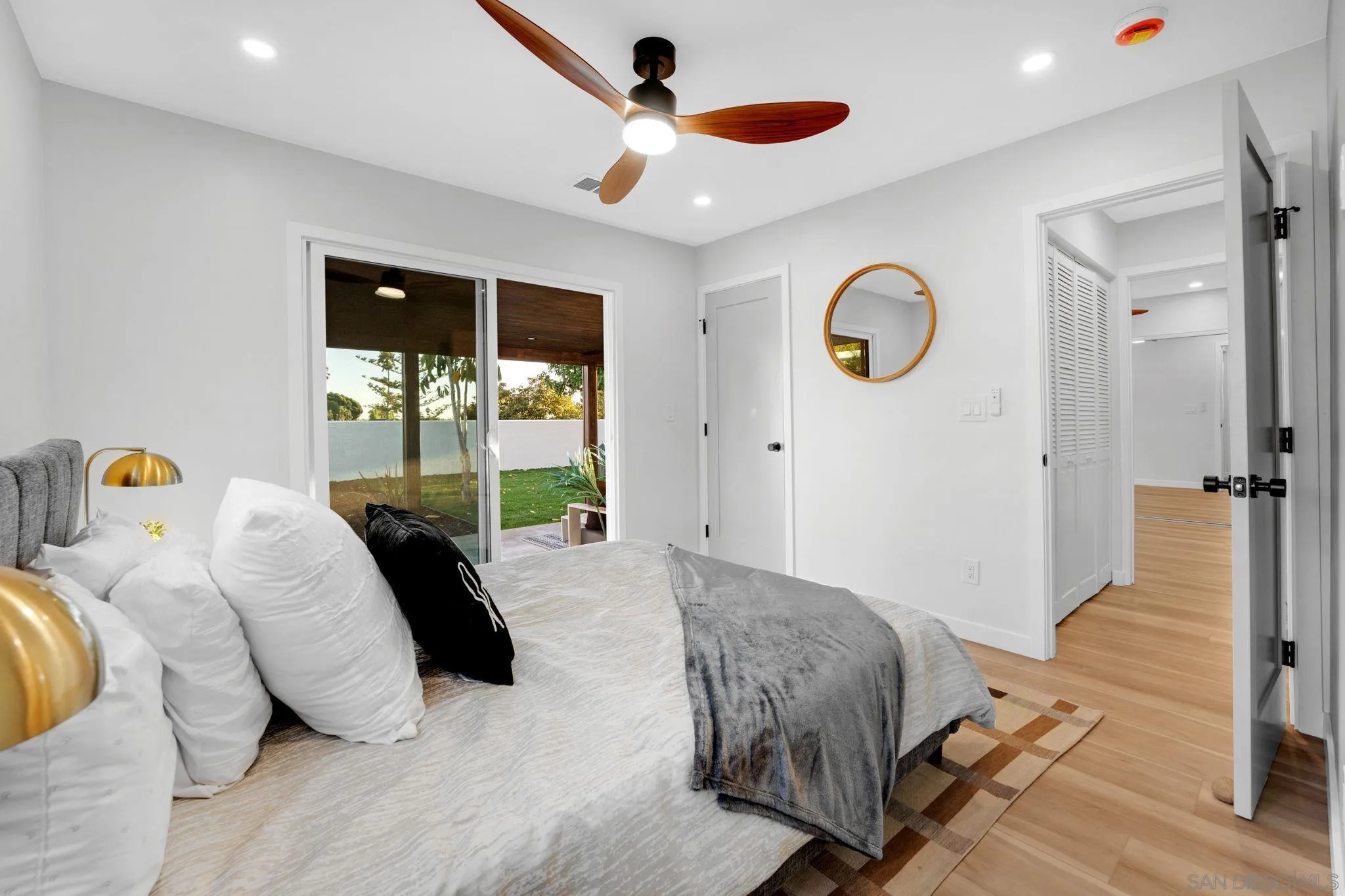 https://cdn.realtyfeed.com/cdn/127/250041810/83722ca52379f65a1ad0742bcfdbd708.webp