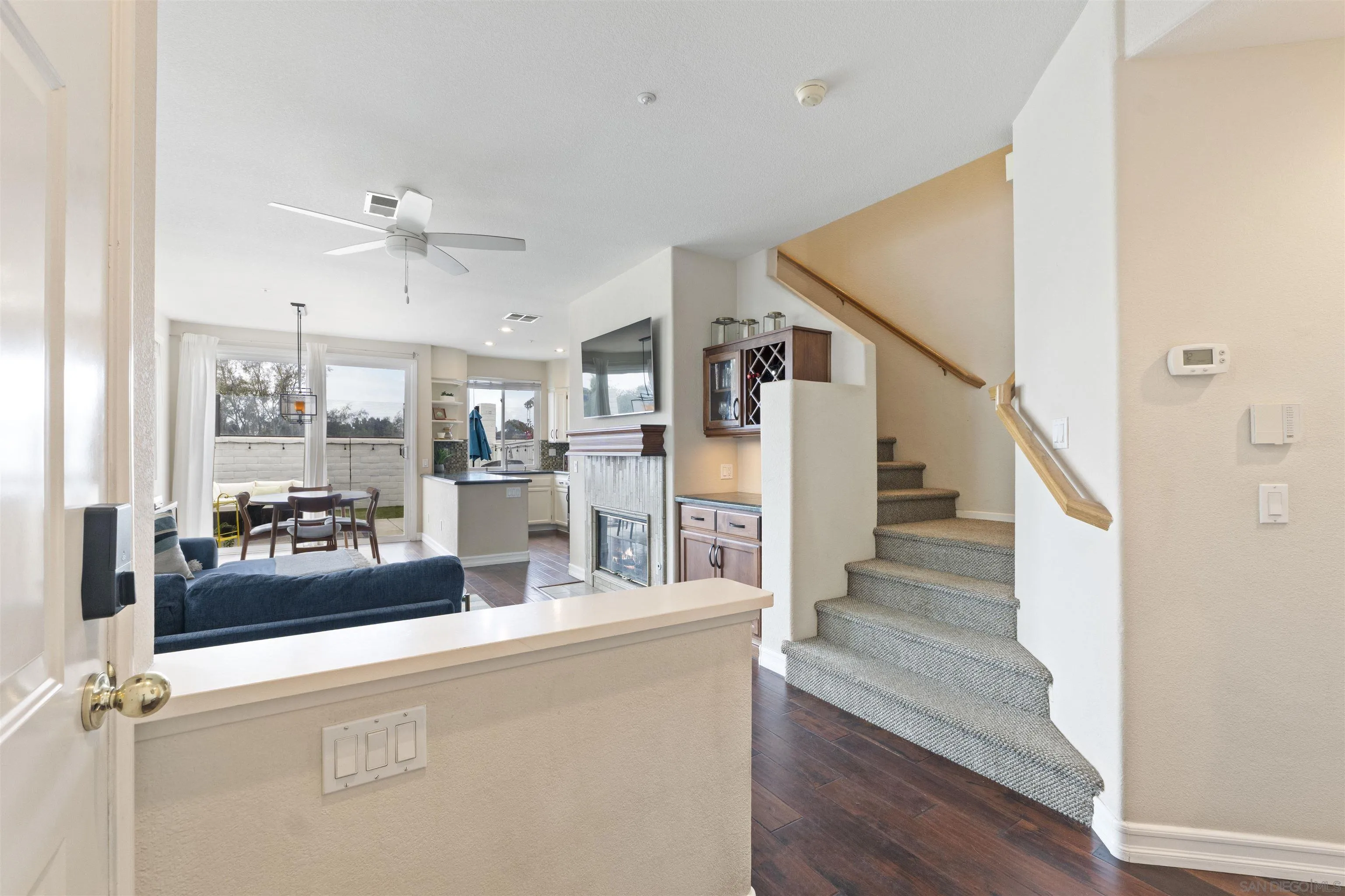 https://cdn.realtyfeed.com/cdn/127/250041812/1d46d40c2f5996ab55e7386a1a1c0021.webp