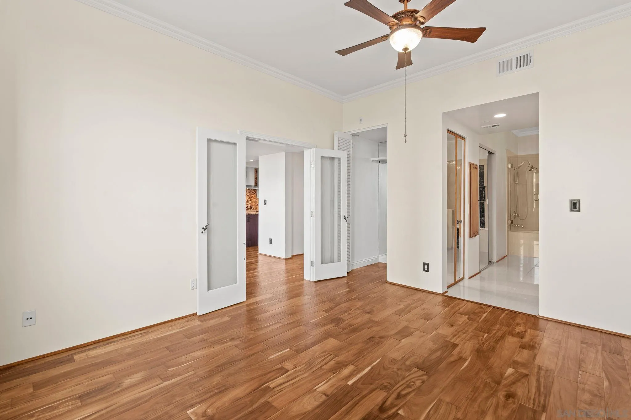 https://cdn.realtyfeed.com/cdn/127/250041813/0a8e3737fec827956a0106807d312b29.webp