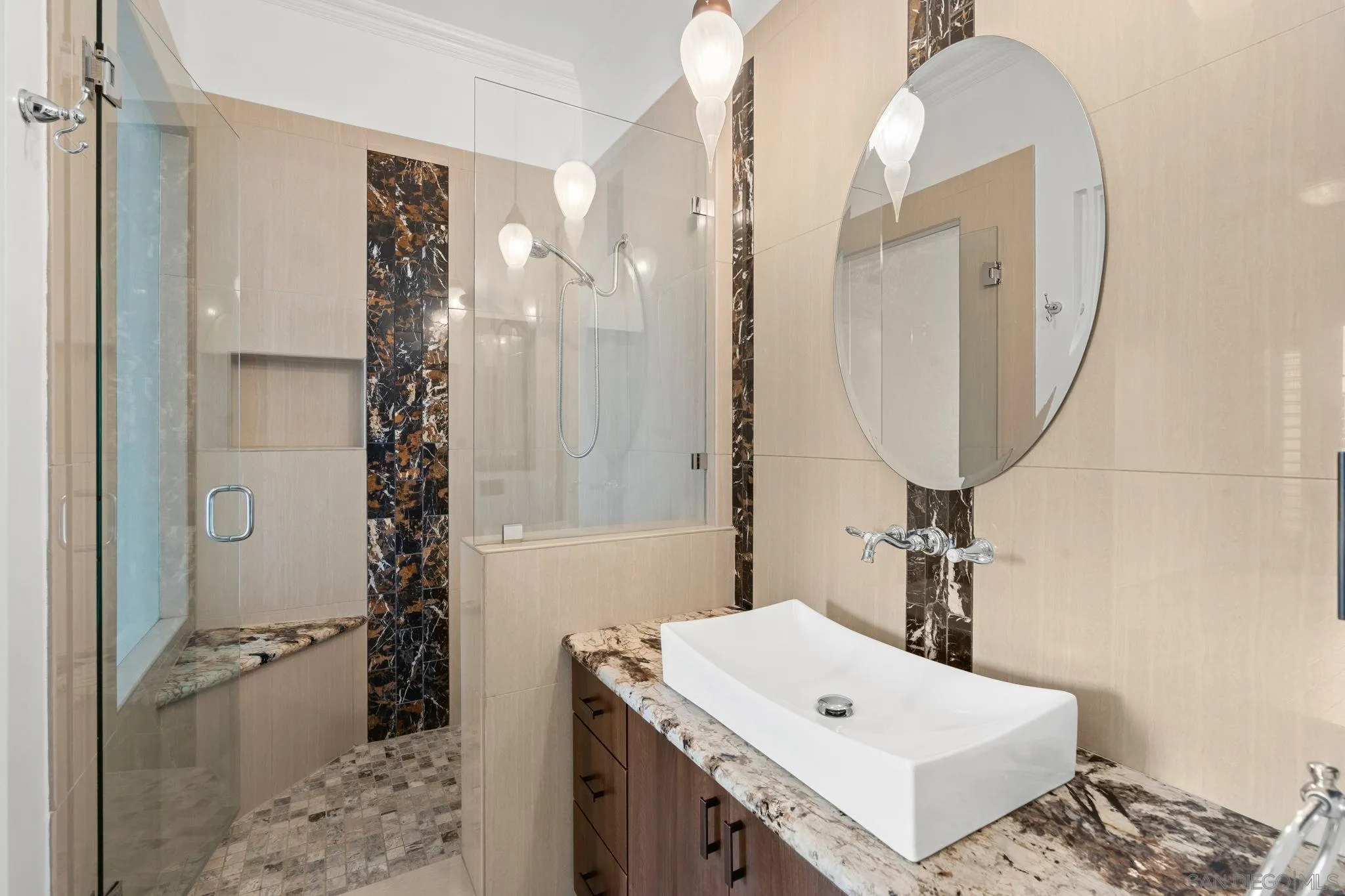 https://cdn.realtyfeed.com/cdn/127/250041813/2c1ff97cc11b7b81c67df6c15160a908.webp