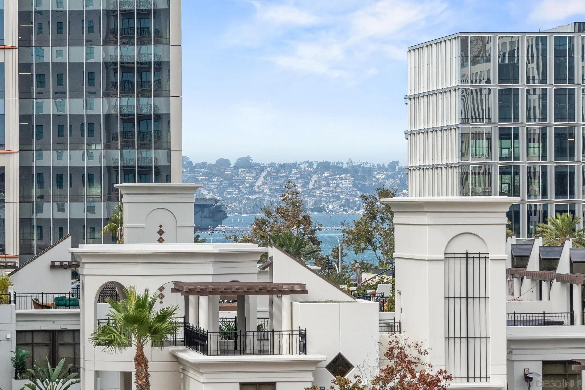 https://cdn.realtyfeed.com/cdn/127/250041813/b6bc5625fe77808f220297d36943da9f.webp