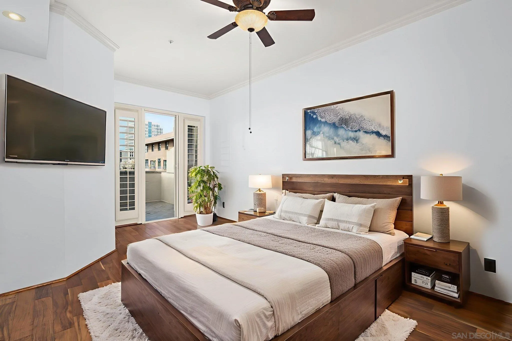 https://cdn.realtyfeed.com/cdn/127/250041813/d9083df2cbf793576fdaec0569a2b446.webp