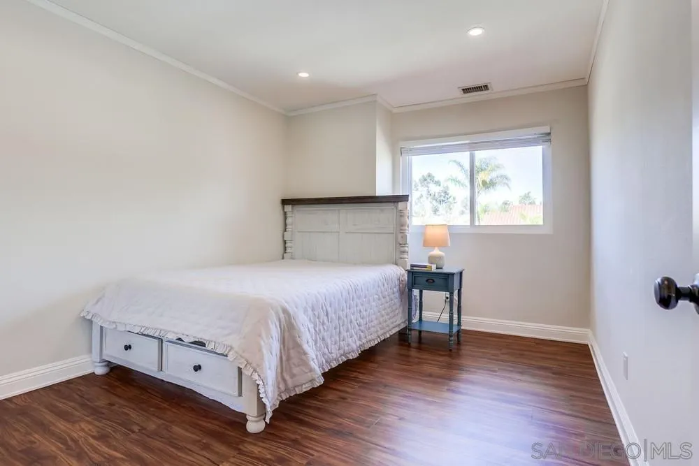 https://cdn.realtyfeed.com/cdn/127/250041814/a3da2e851a46e77ef2af30077703fed5.webp