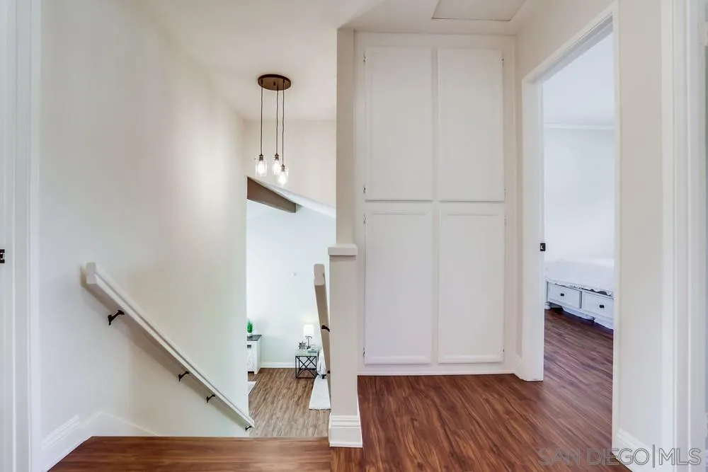 https://cdn.realtyfeed.com/cdn/127/250041814/b38cbabb12cbf5fbea34096cdd7d95b1.webp