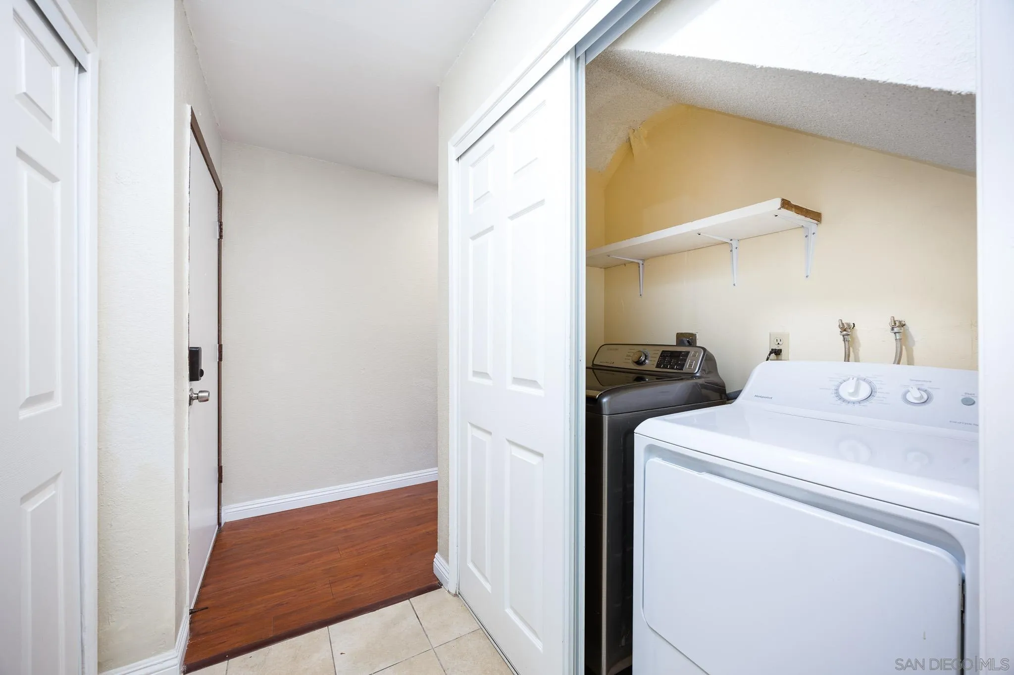 Photo #36: 250041818 Listing: Photo #36