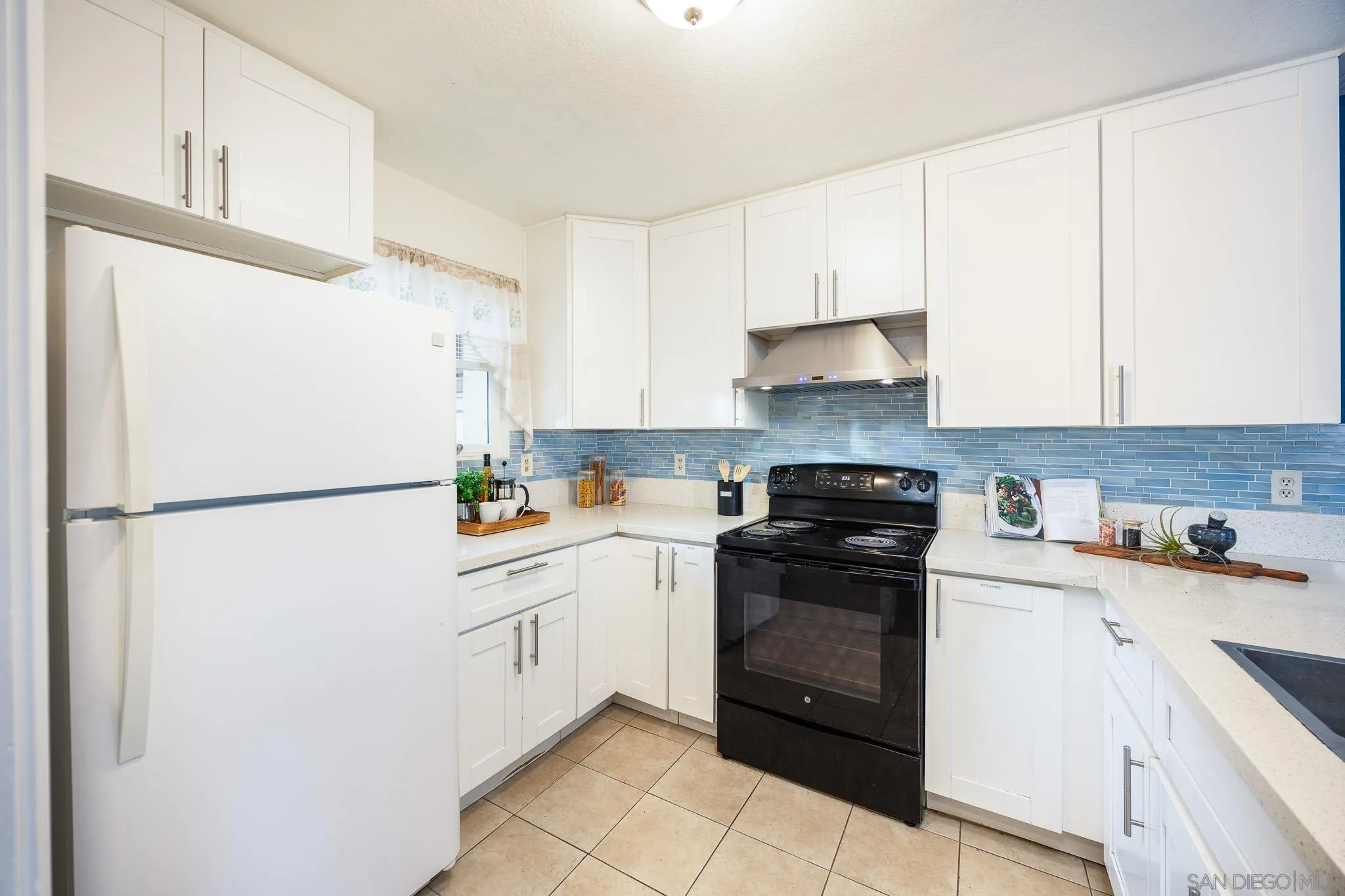 Photo #17: 250041818 Listing: Photo #17