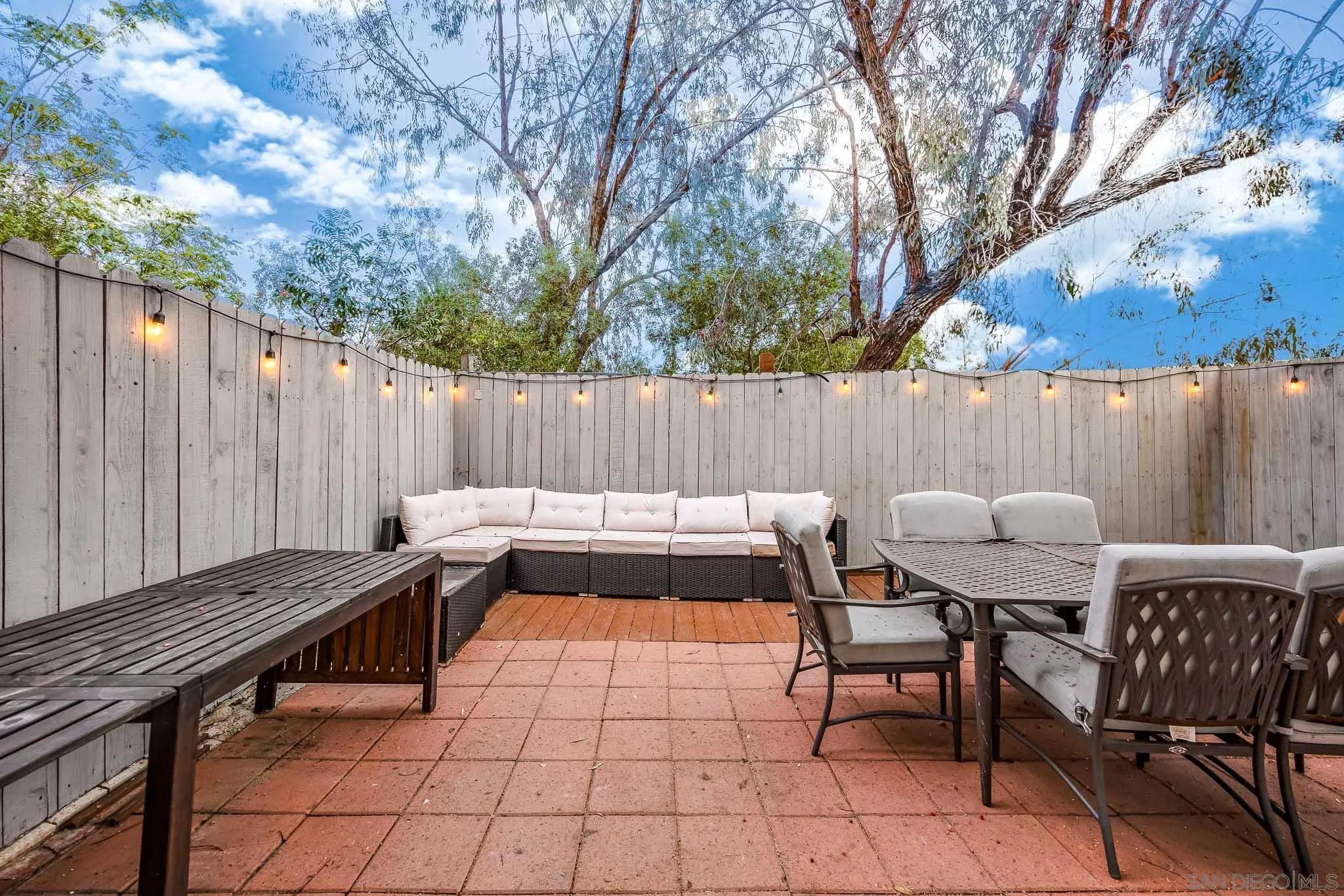 Photo #12: 250041818 Listing: Photo #12