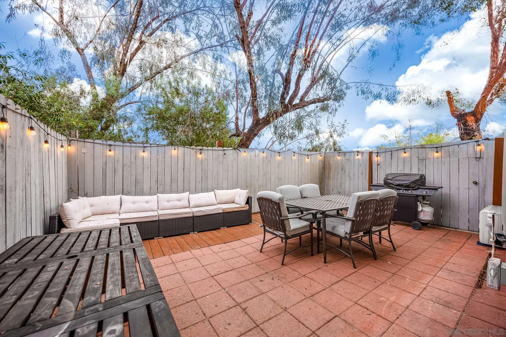 Photo #11: 250041818 Listing: Photo #11