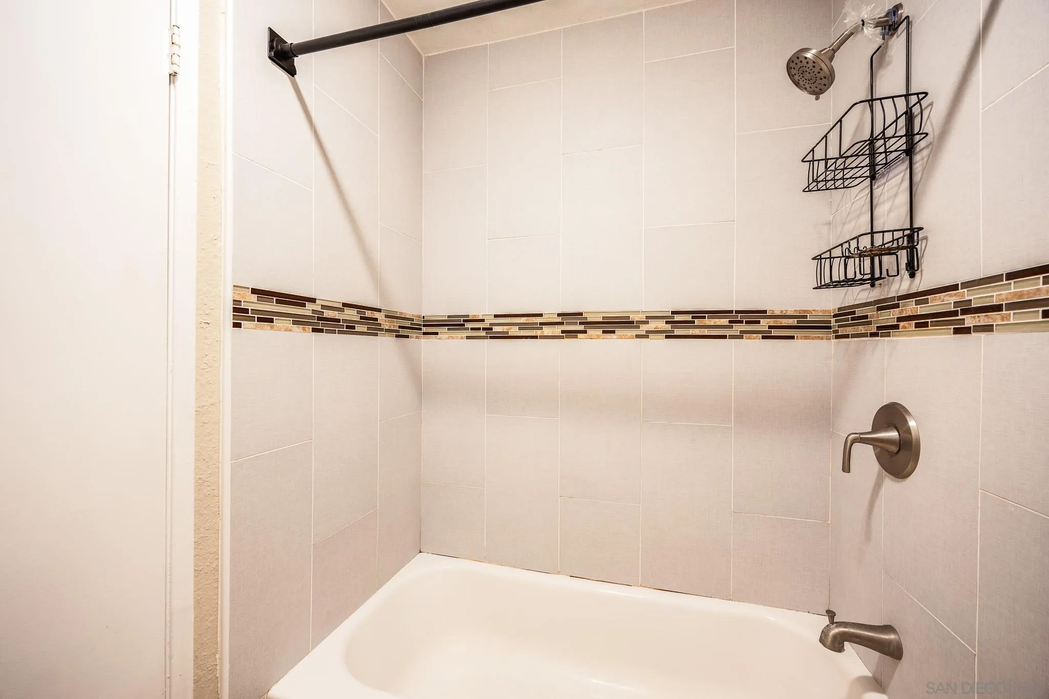 Photo #24: 250041818 Listing: Photo #24