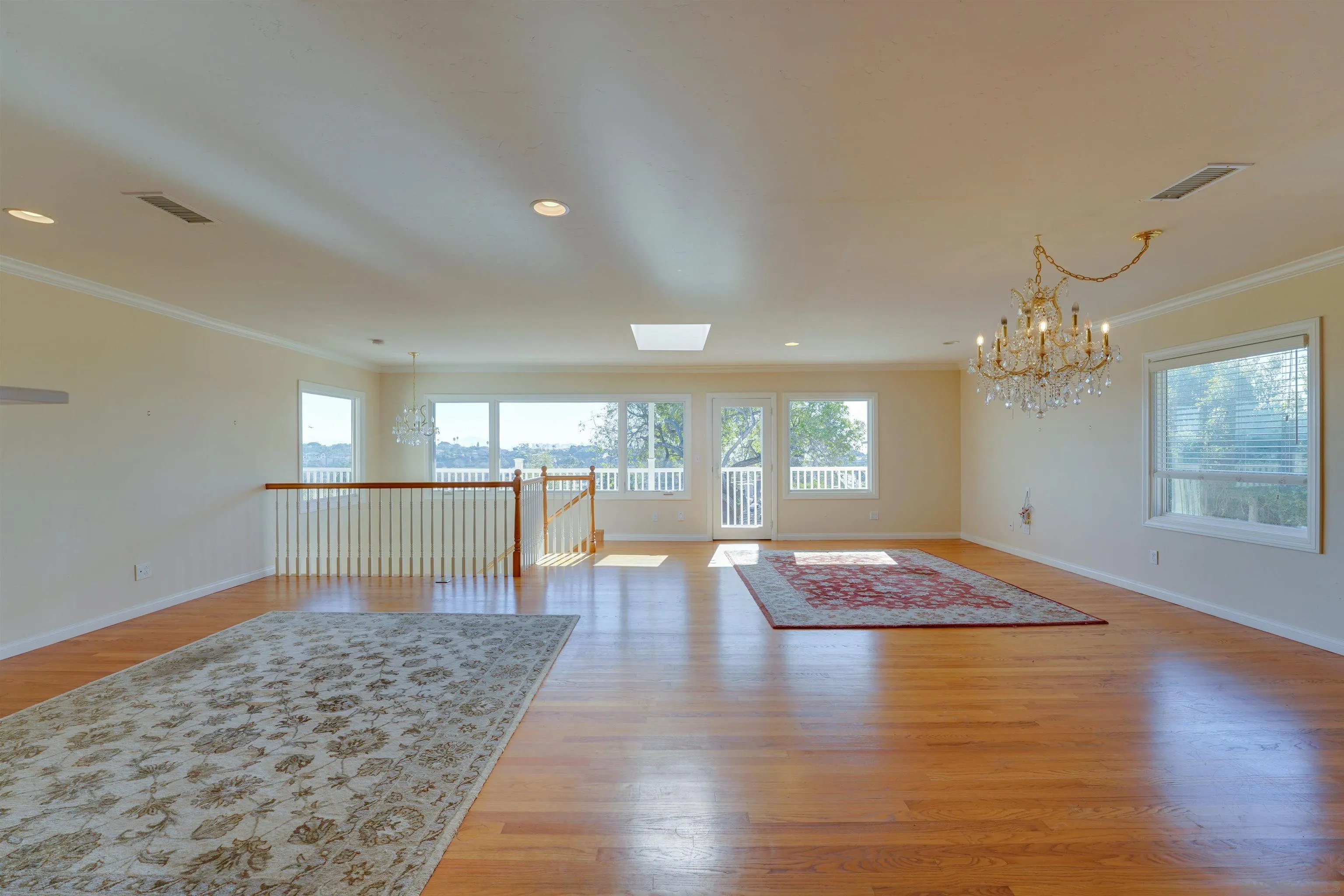 https://cdn.realtyfeed.com/cdn/127/250041819/9d5e474b87da3c1717cb46012d28f0f2.webp